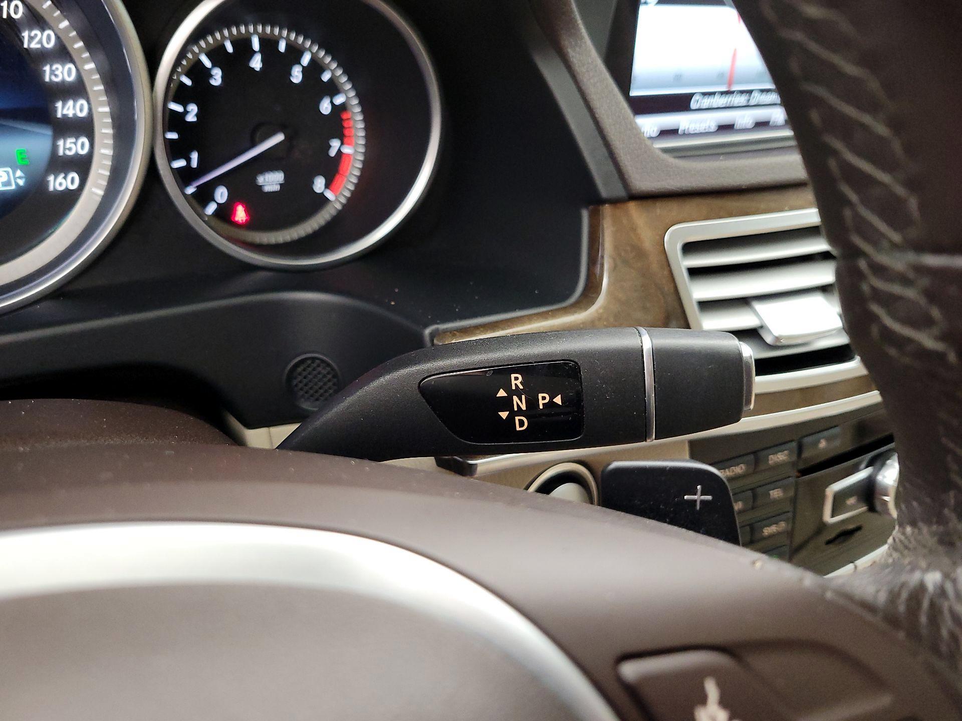 Thumbnail: 2015 Mercedes-Benz E-Class - 17