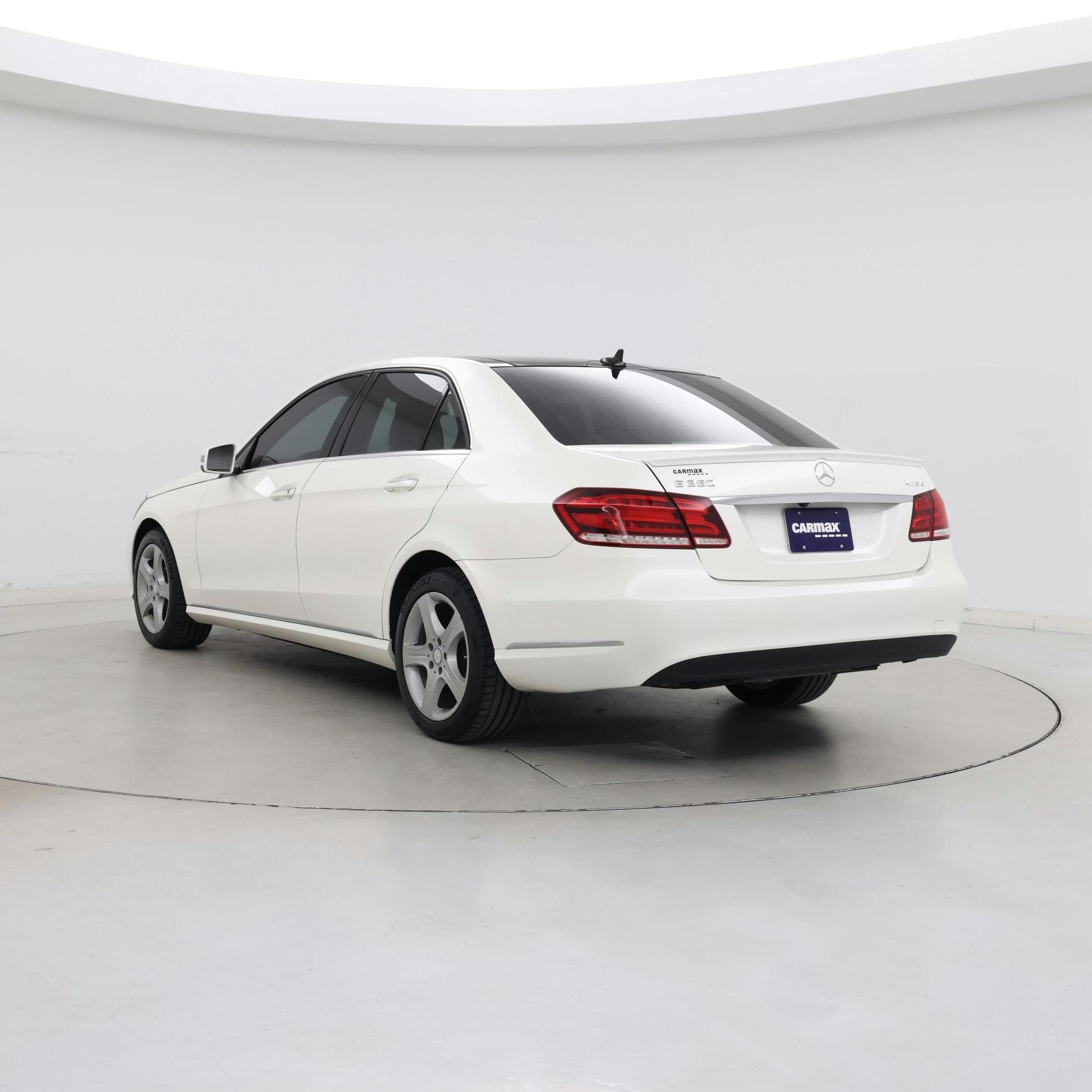 Thumbnail: 2015 Mercedes-Benz E-Class - 2