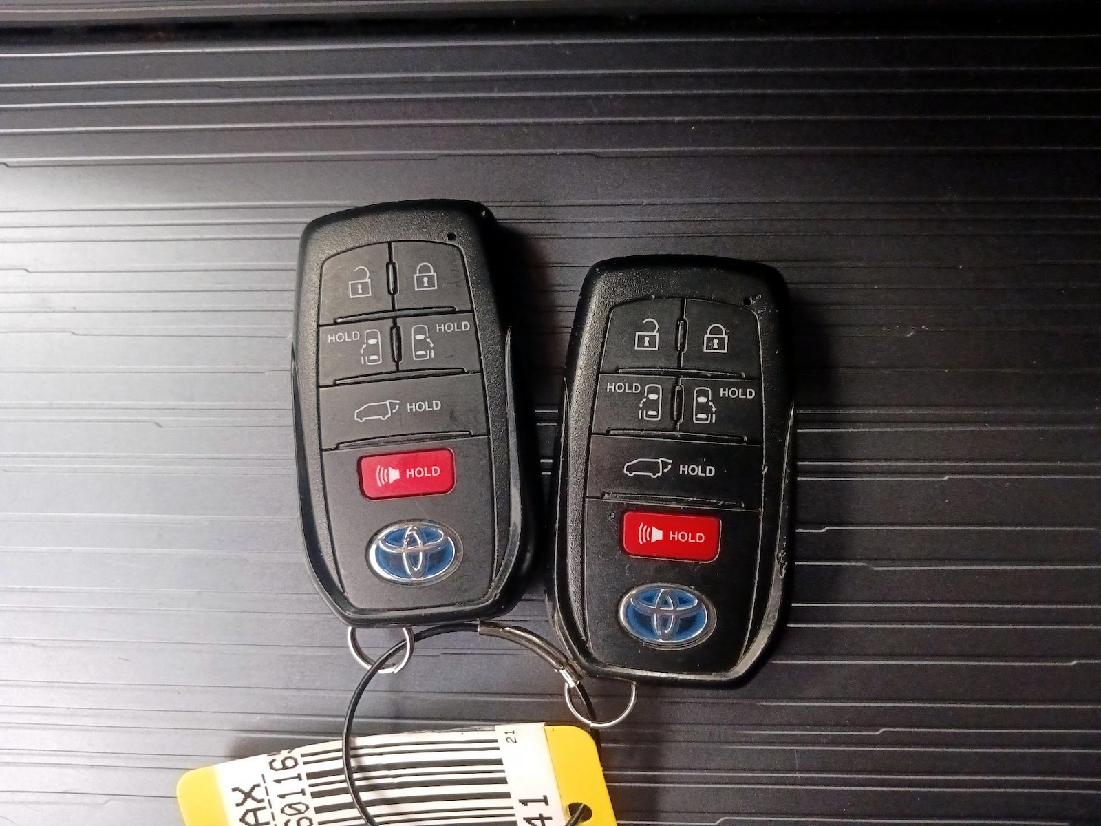 2021 Toyota Sienna XSE - Photo 27