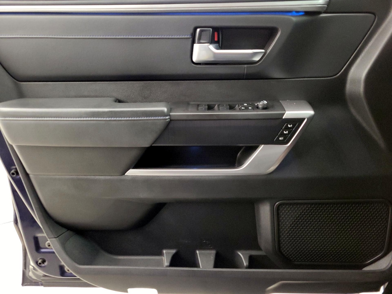 2023 Toyota Tundra Platinum - Photo 13