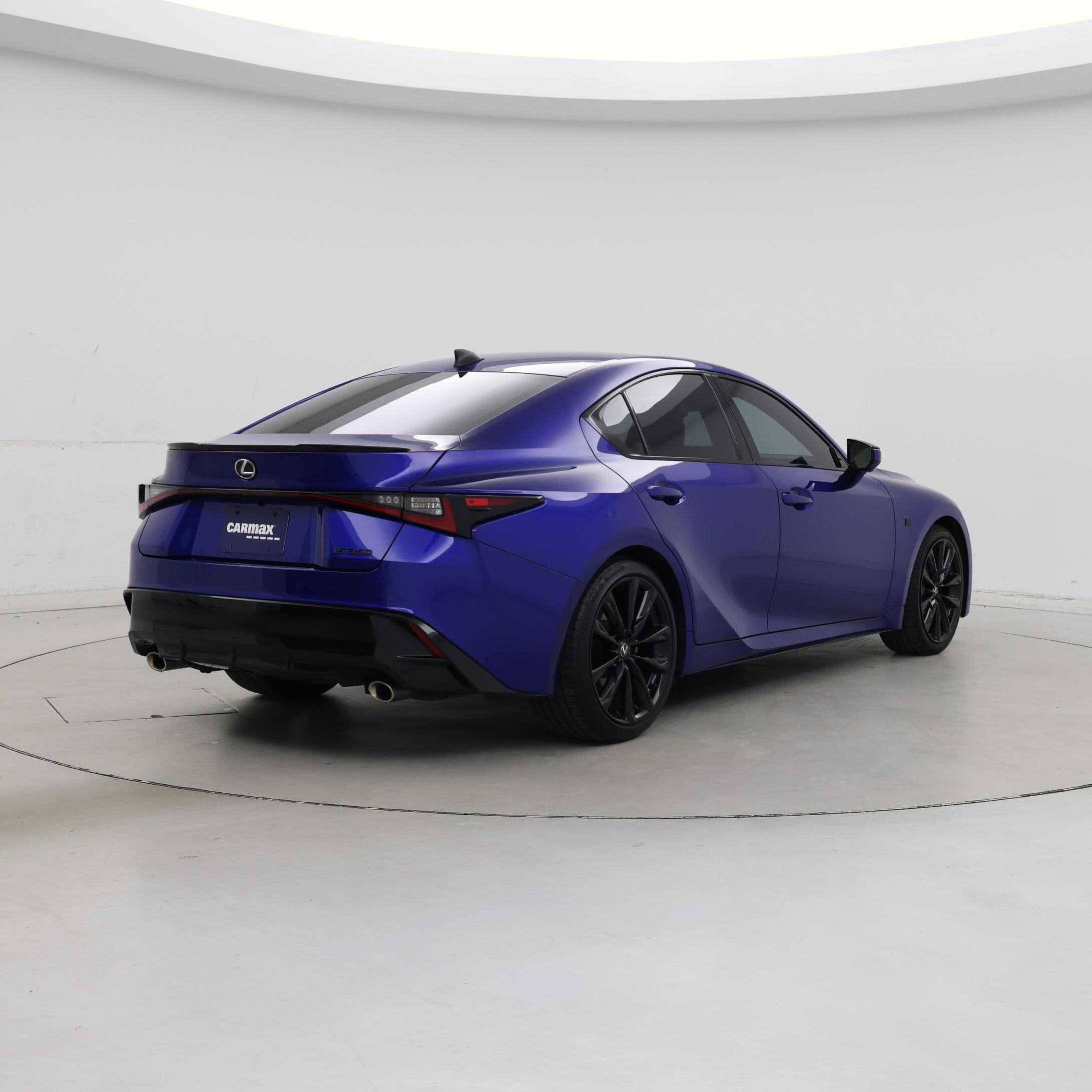 Thumbnail: 2023 Lexus IS - 8