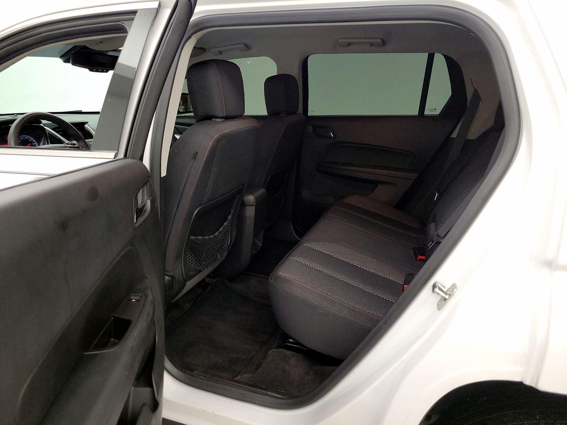 Thumbnail: 2016 GMC Terrain - 17