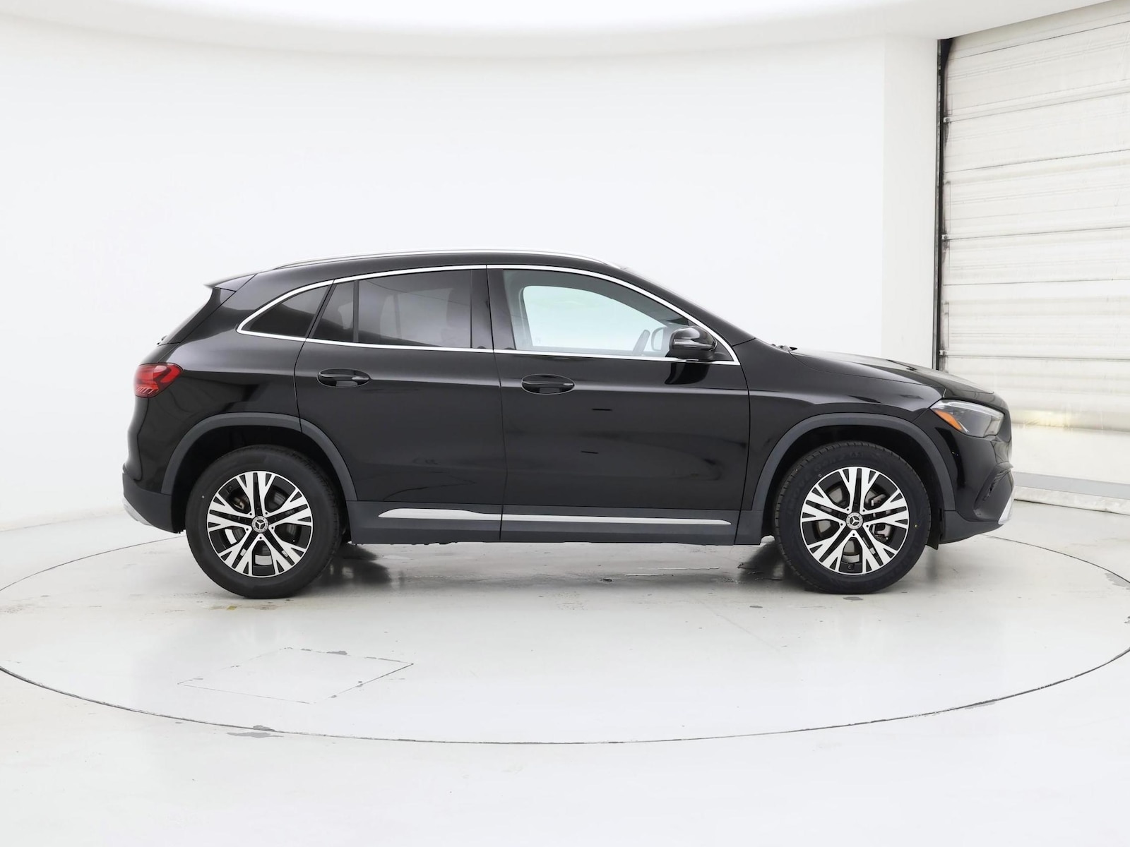 2025 Mercedes-Benz GLA GLA250 - Photo 8