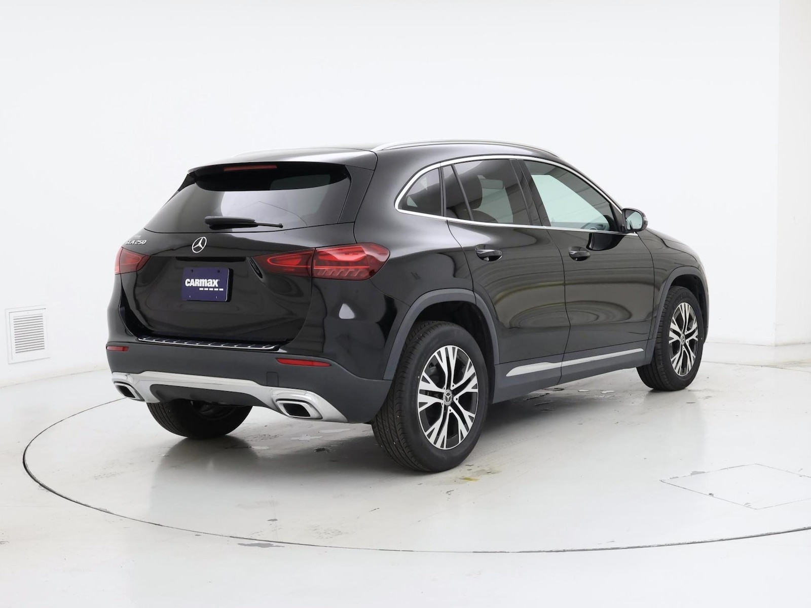 2025 Mercedes-Benz GLA GLA250 - Photo 9