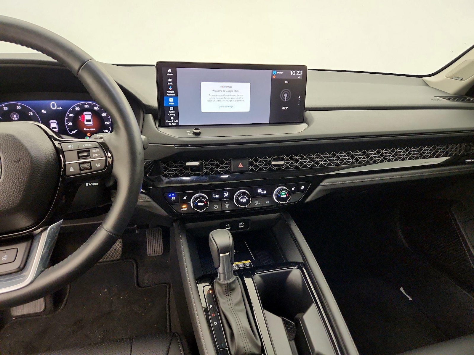 Apple CarPlay® & Android Auto™