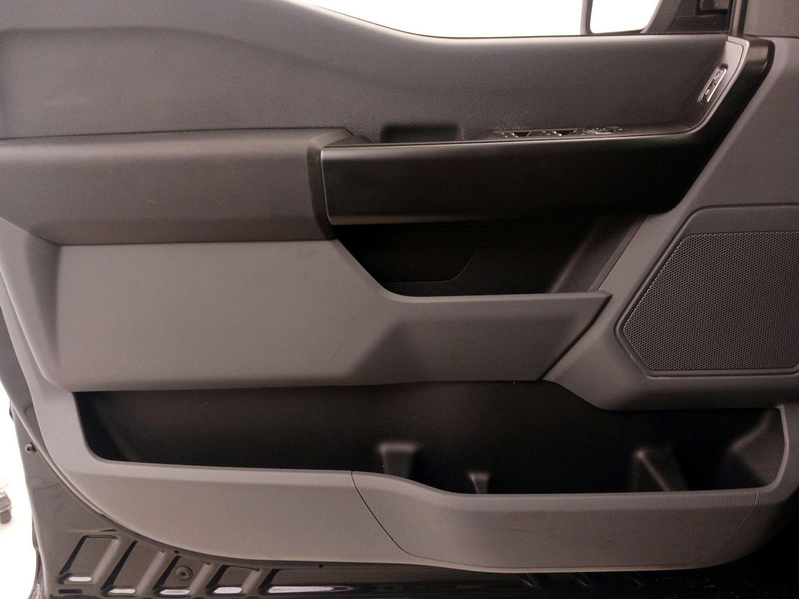 2021 Ford F-150 XL - Photo 13