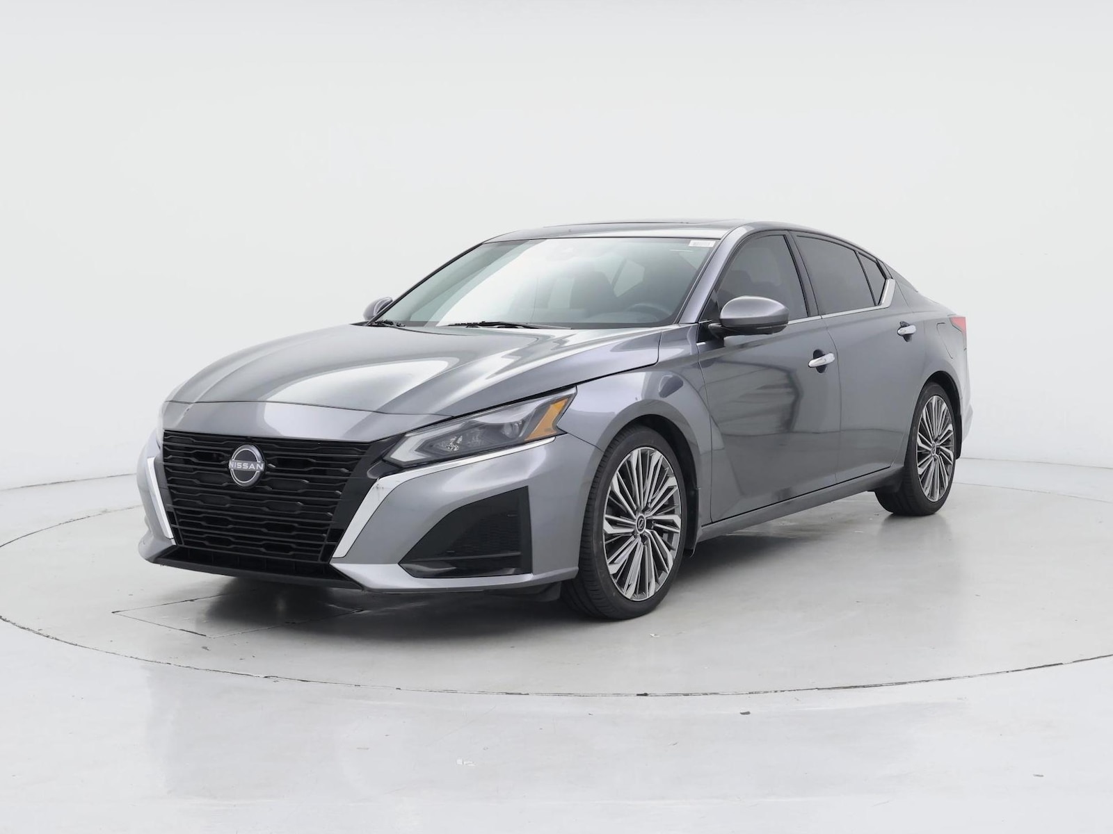2023 Nissan Altima SL - Photo 5