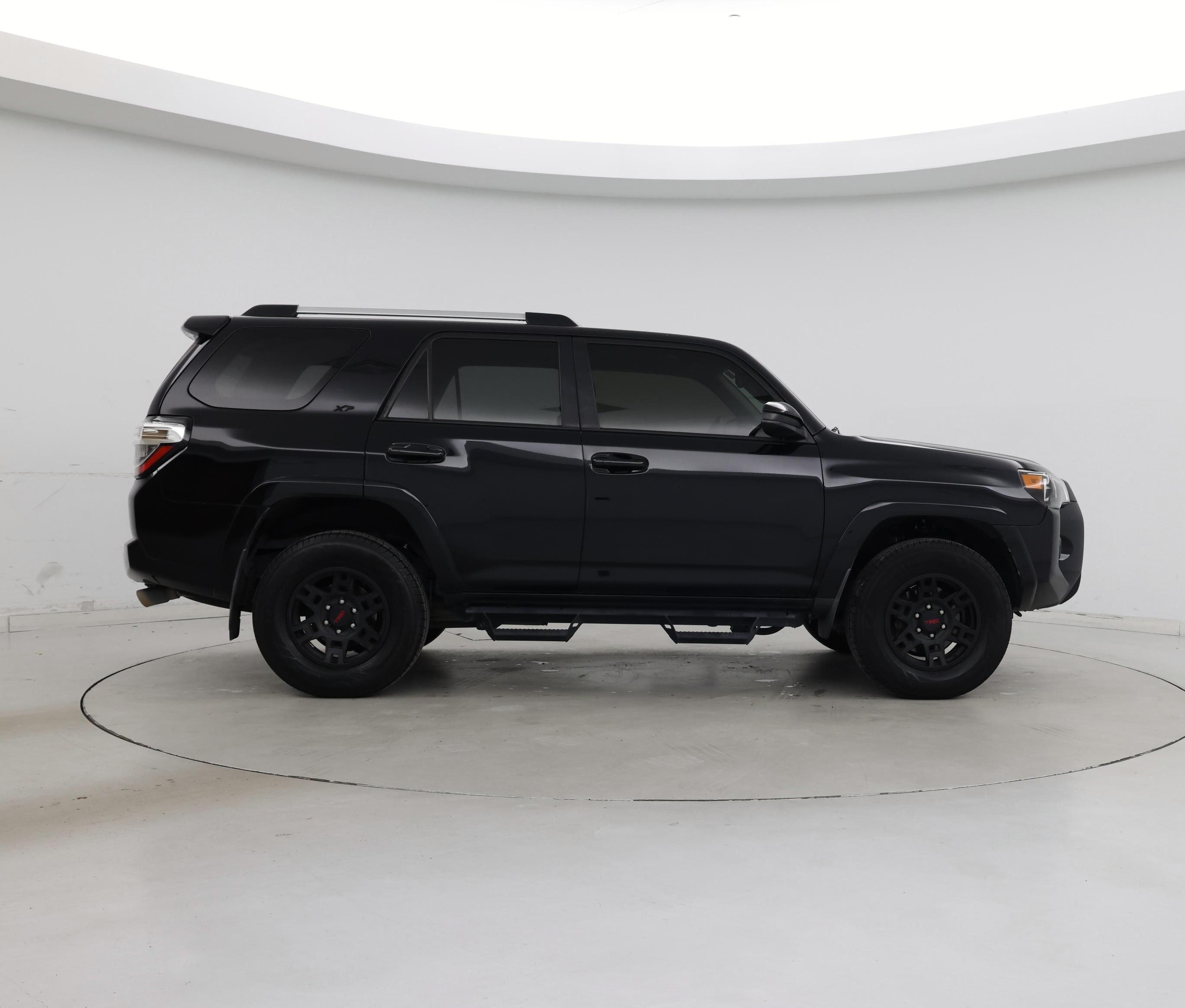 Thumbnail: 2021 Toyota 4Runner - 7
