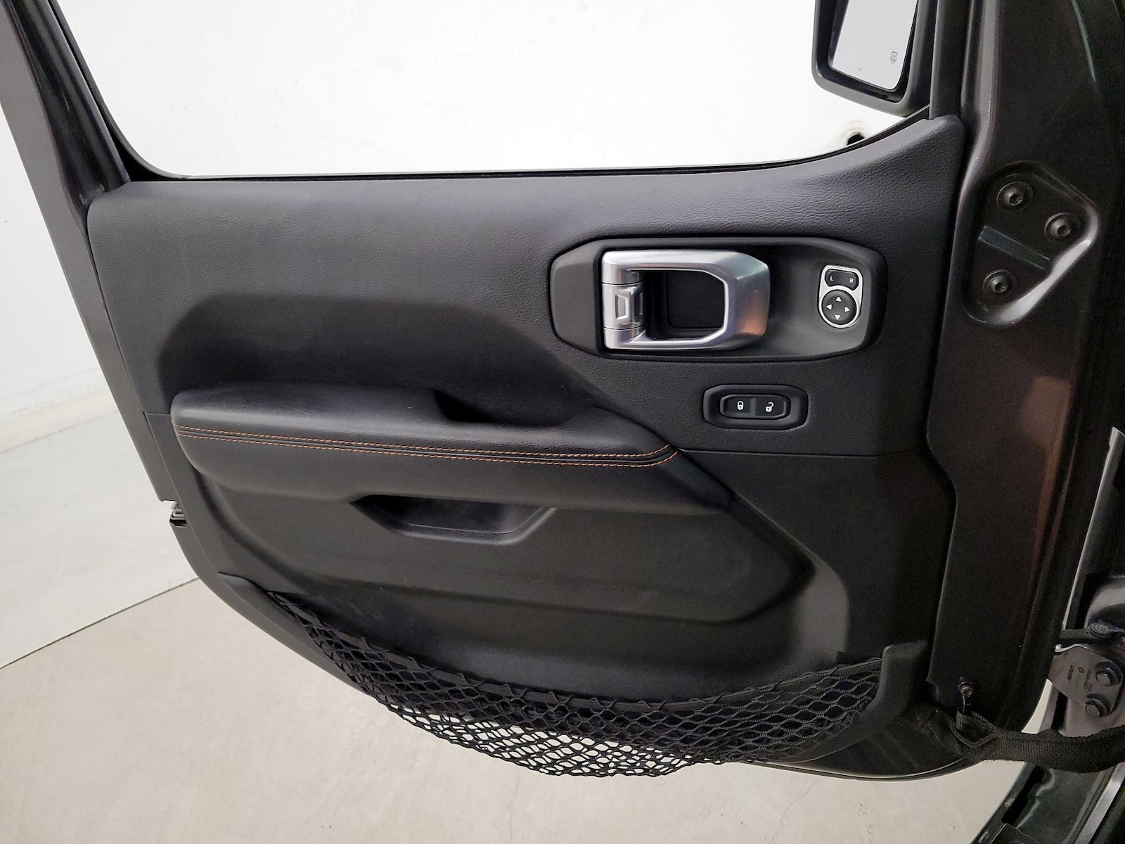 2022 Jeep Gladiator Mojave - Photo 13