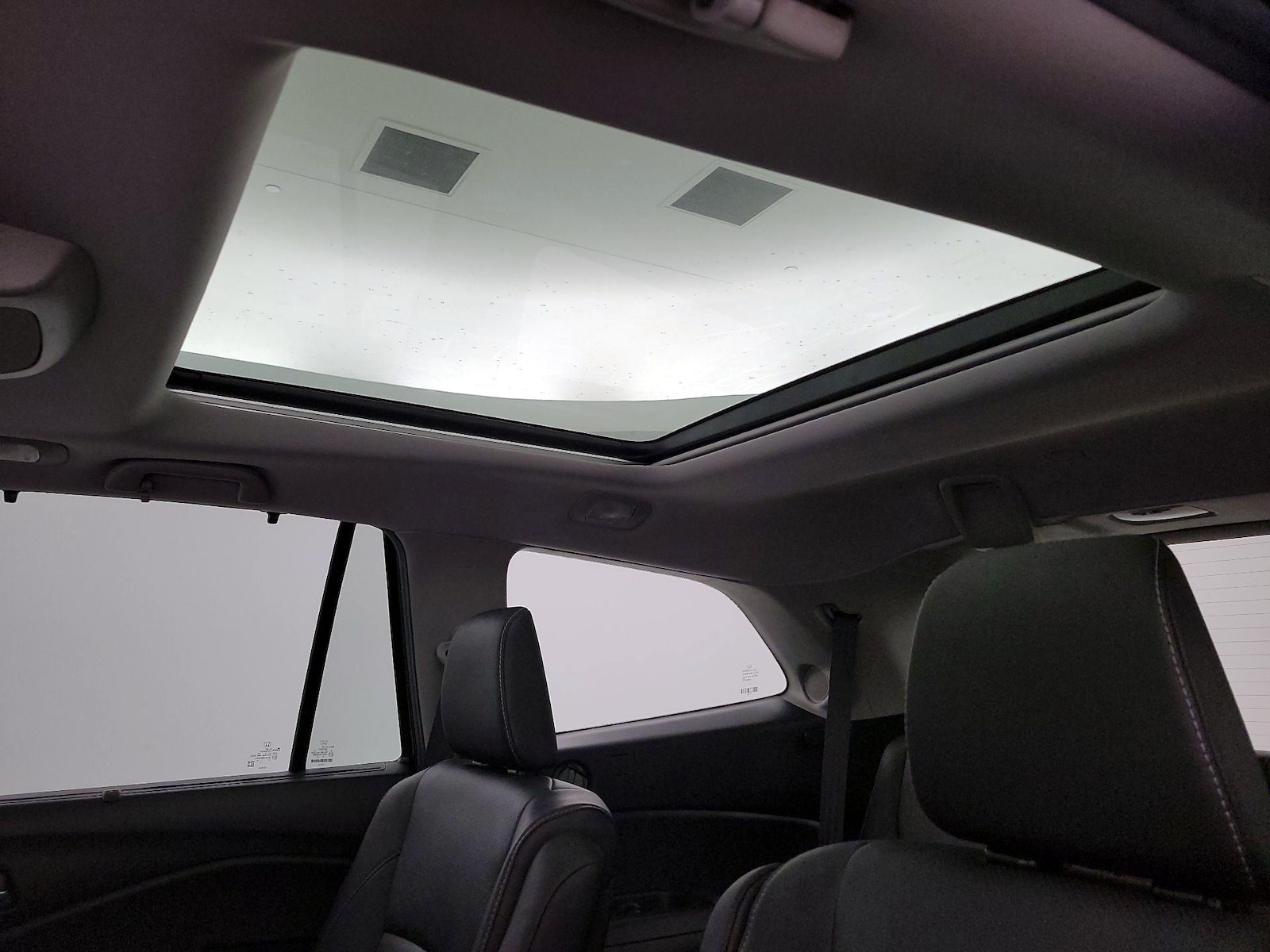 2022 Honda Pilot Elite - Photo 27