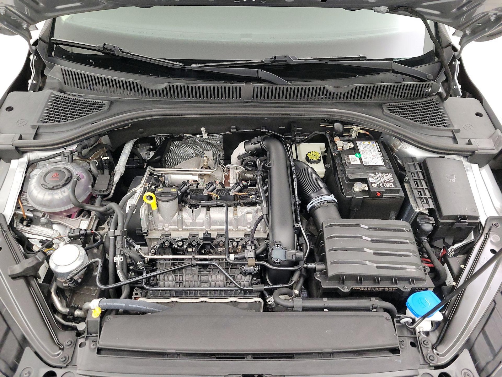 2021 Volkswagen Jetta SE - Photo 23