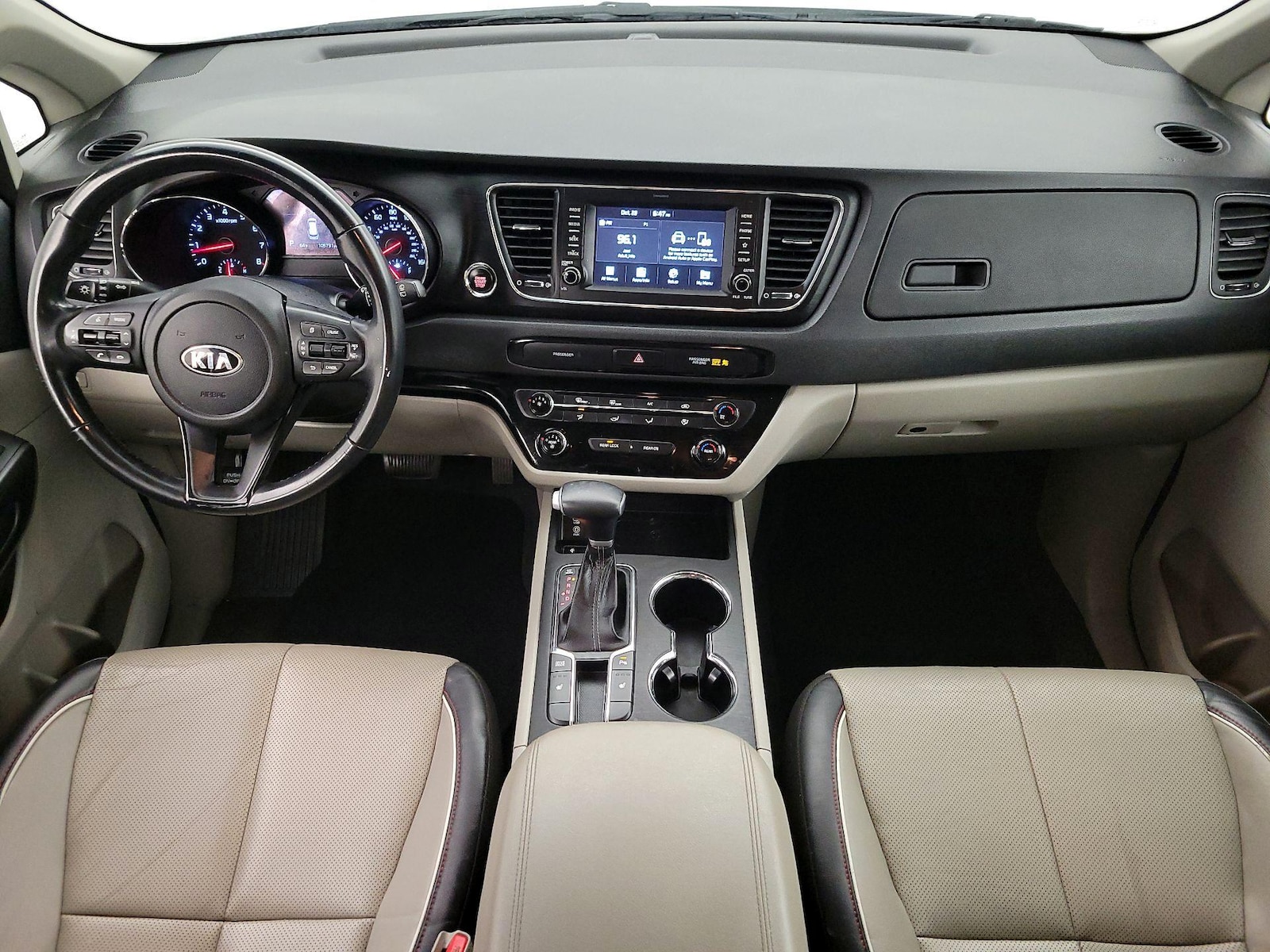 Apple CarPlay® & Android Auto™