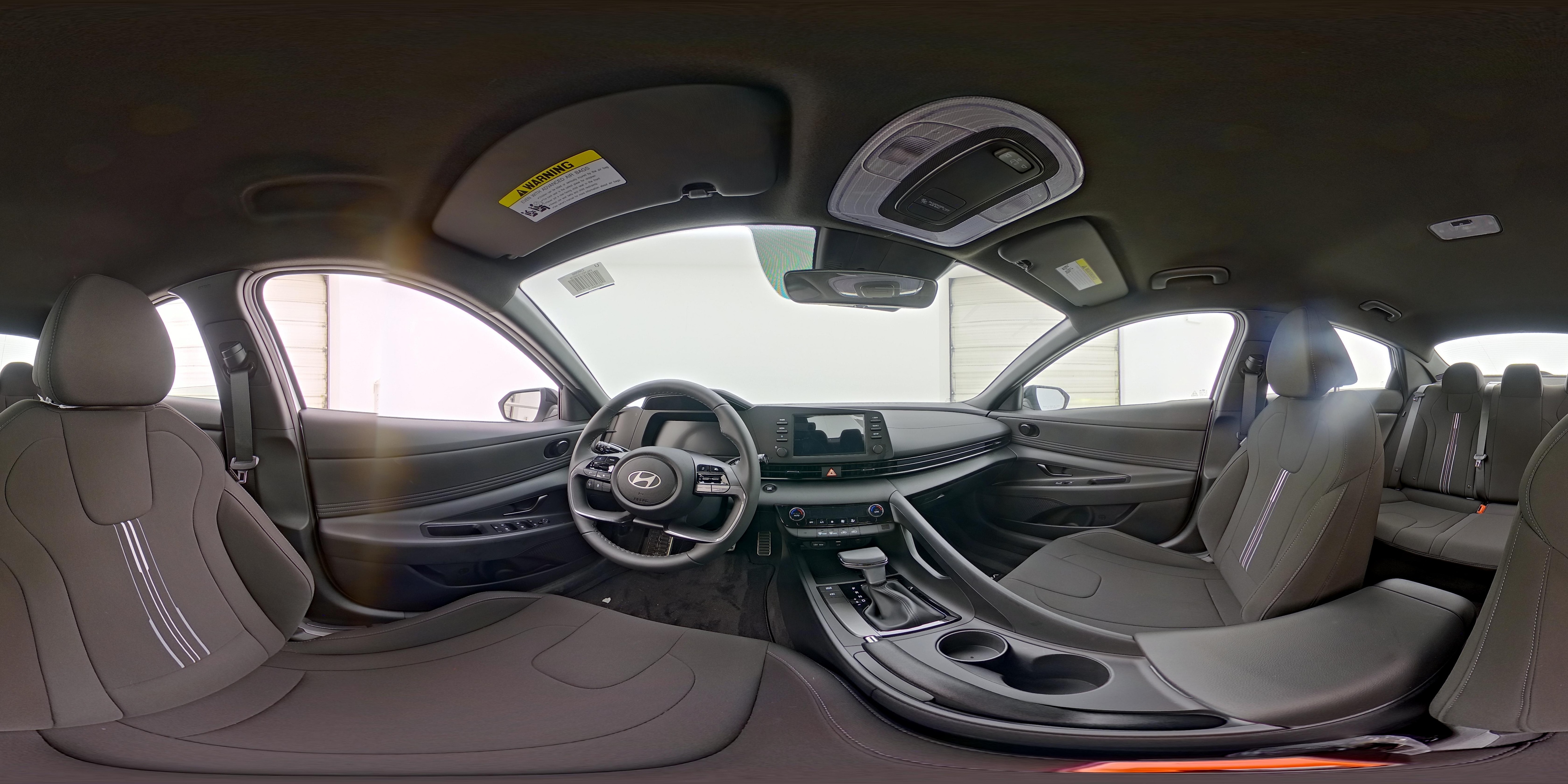 2025 Hyundai Elantra SEL - Photo 24
