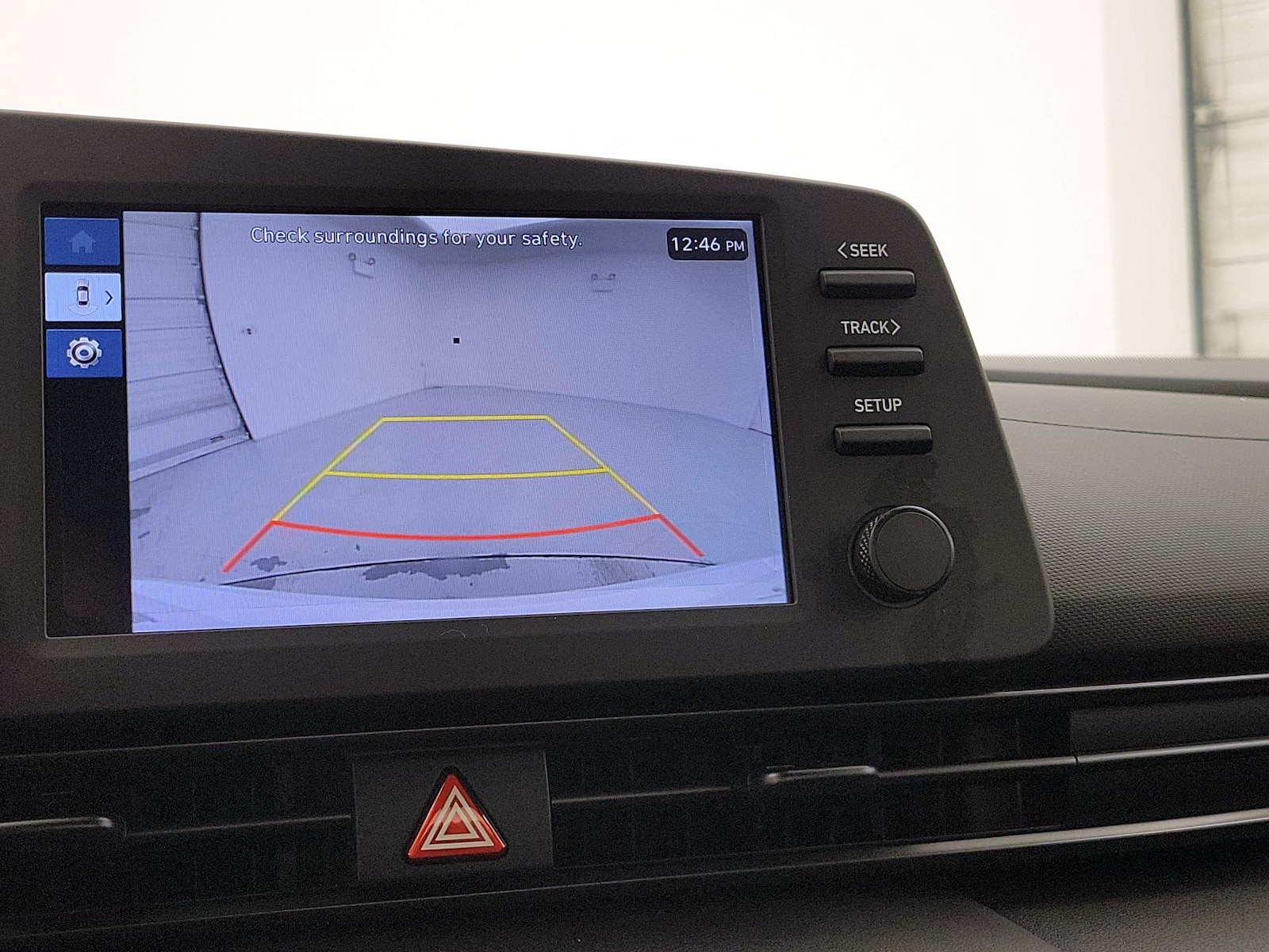 2025 Hyundai Elantra SEL - Photo 15