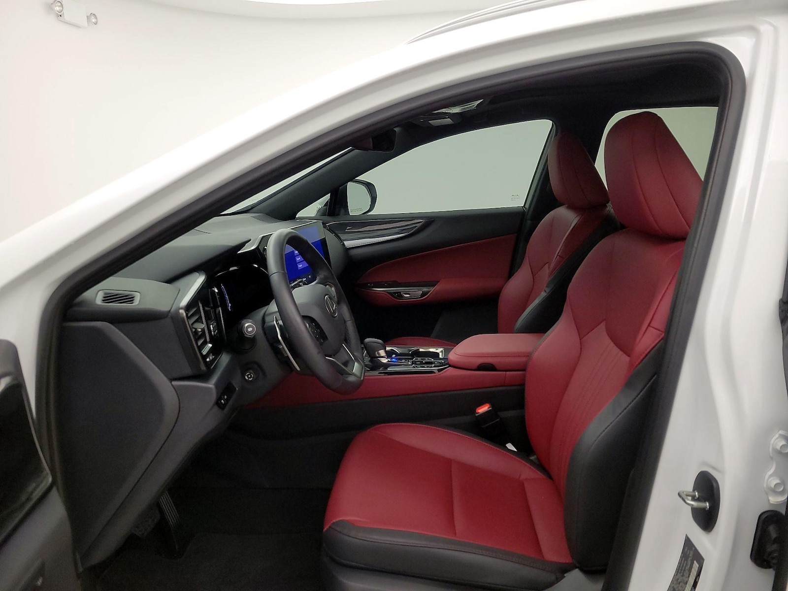 2026 Lexus NX 350 - Photo 12