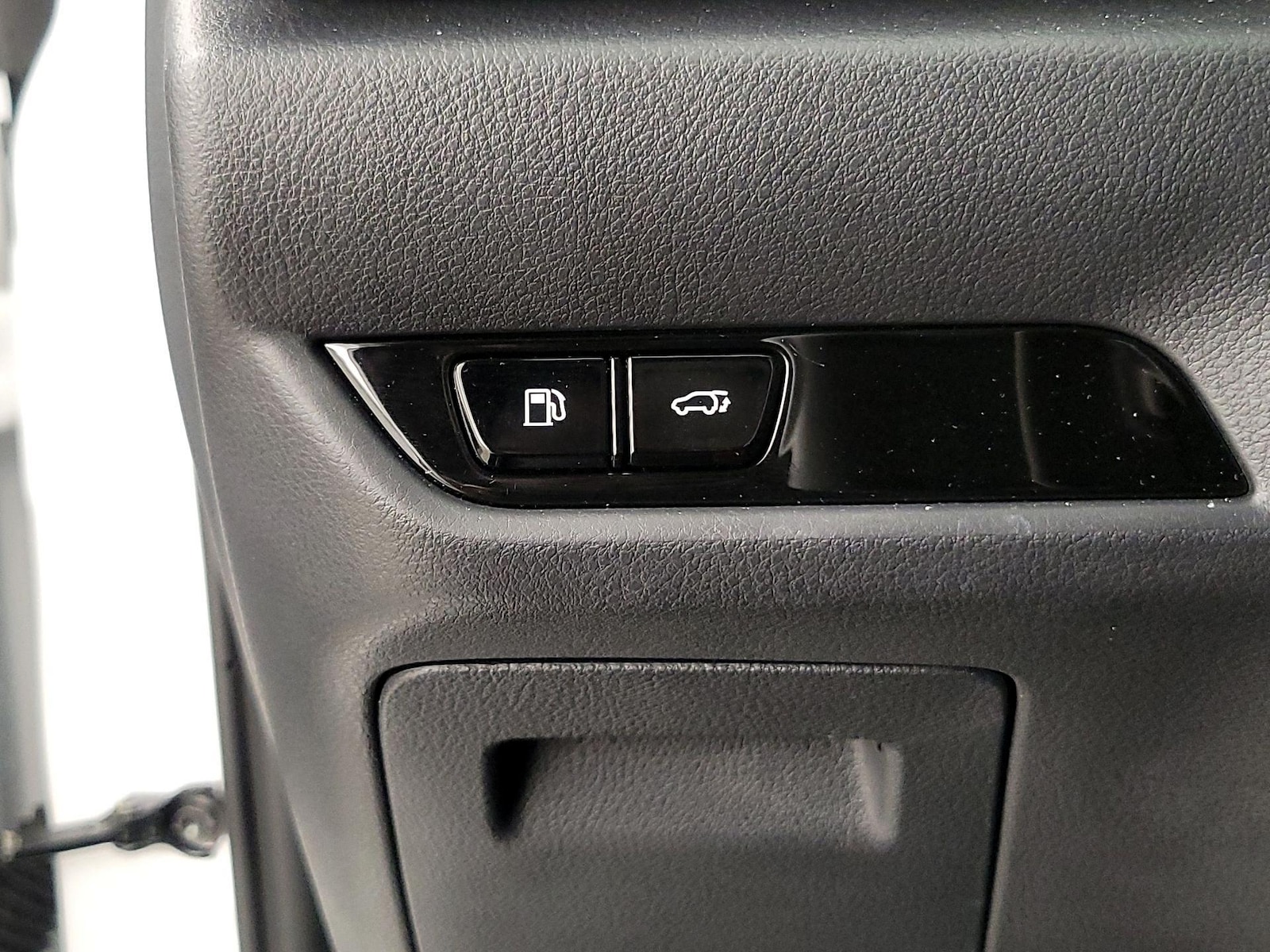 2026 Lexus NX 350 - Photo 14