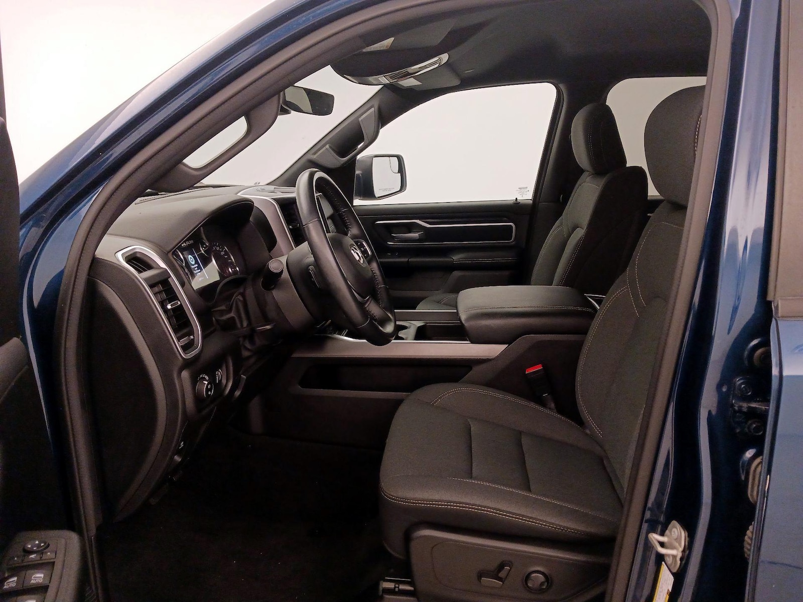 Power Seat(s) & Side Airbags