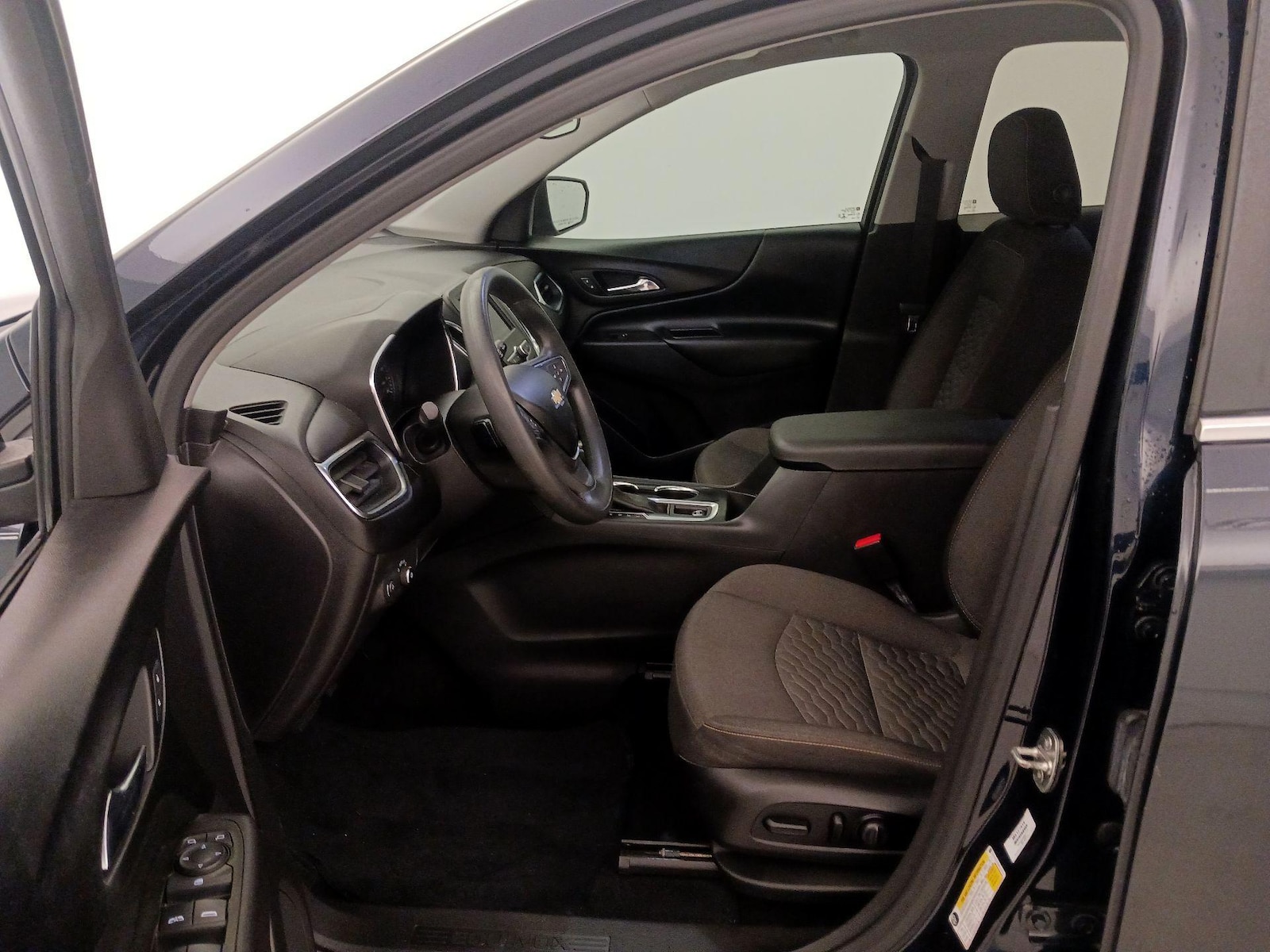 Power Seat(s) & Side Airbags