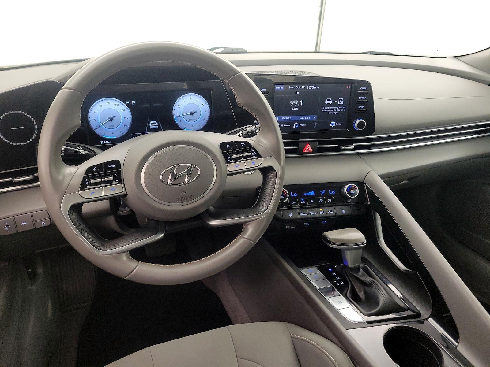 Apple CarPlay® & Android Auto™