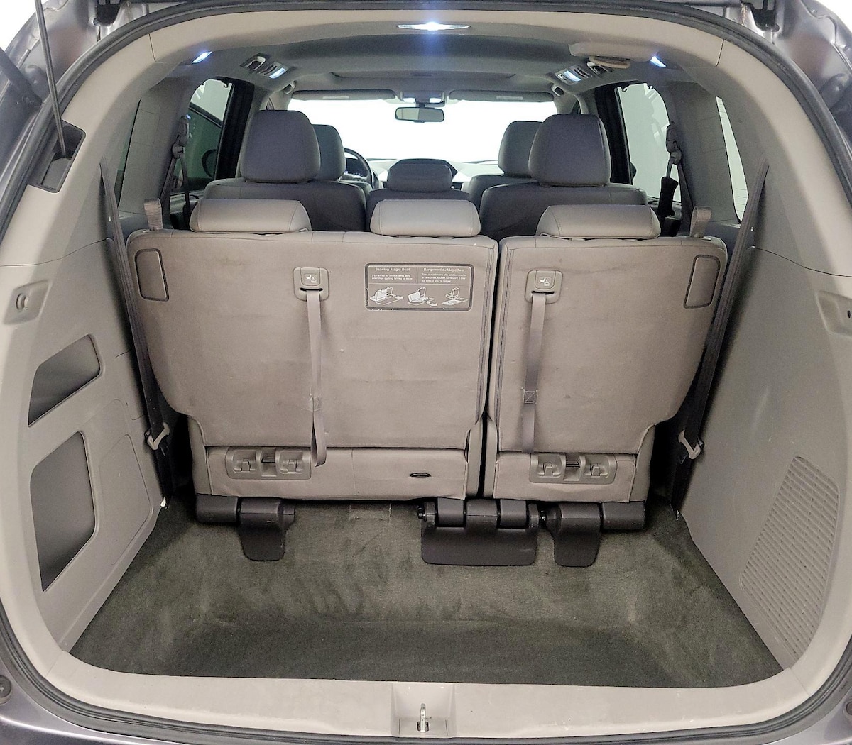 Trunk/Cargo (Seats Up)