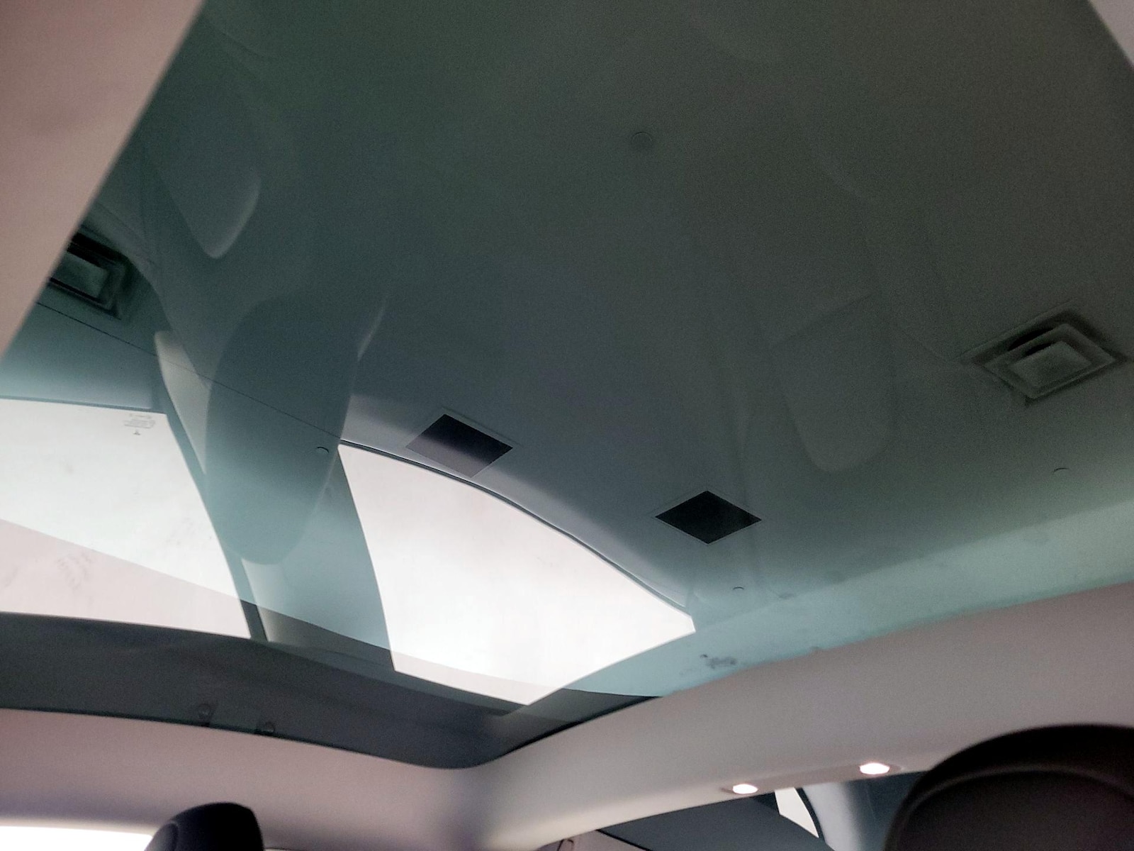 Skylight(s) & Overhead Airbags