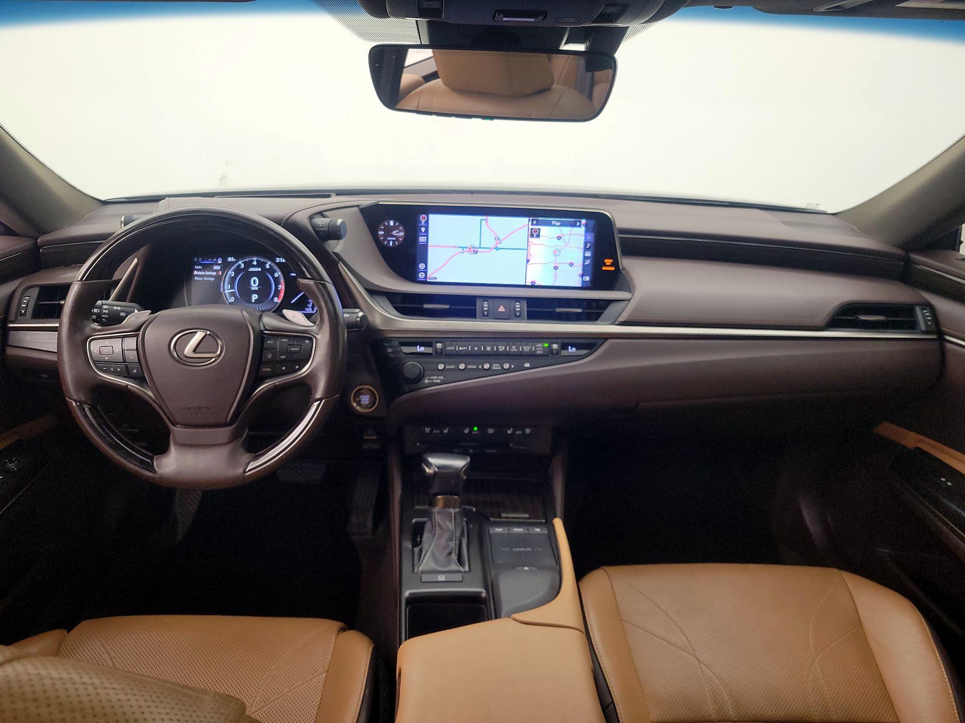 Thumbnail: 2019 Lexus ES - 9