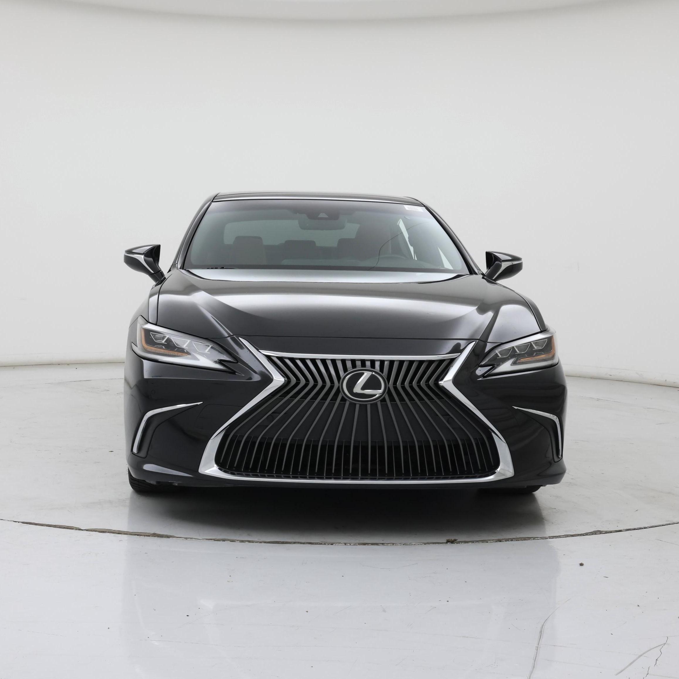 Thumbnail: 2019 Lexus ES - 5