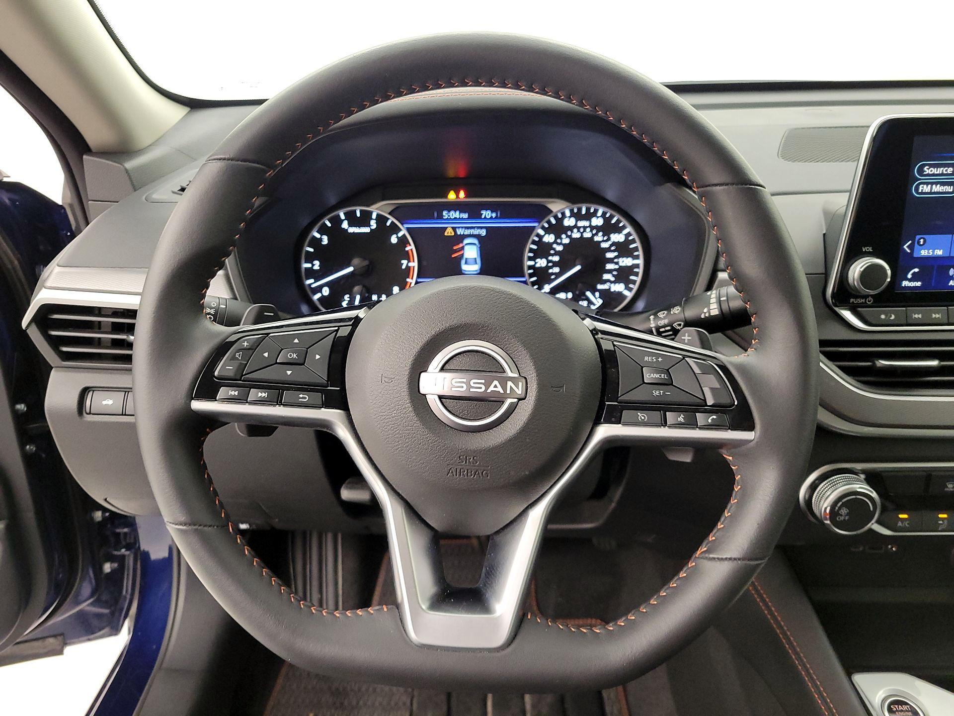 Thumbnail: 2024 Nissan Altima - 10