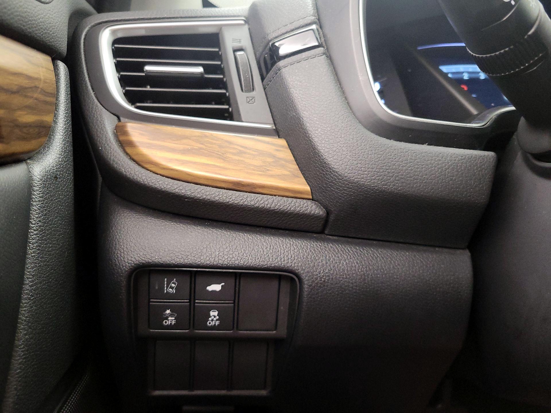 Thumbnail: 2017 Honda CR-V - 13