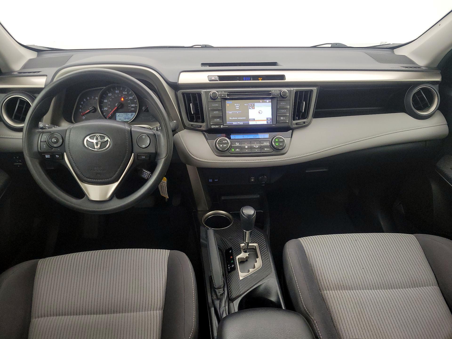 Thumbnail: 2015 Toyota RAV4 - 9