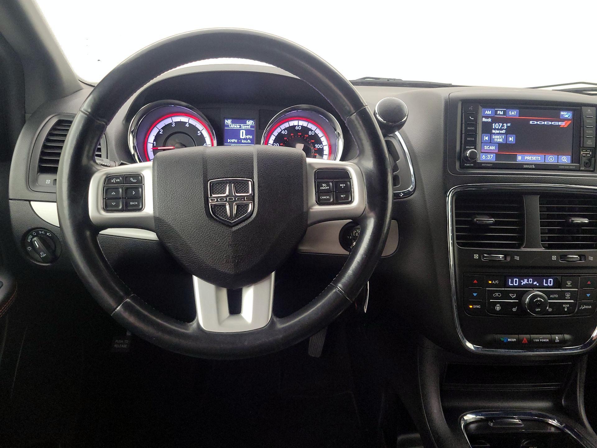 Thumbnail: 2019 Dodge Grand Caravan - 10