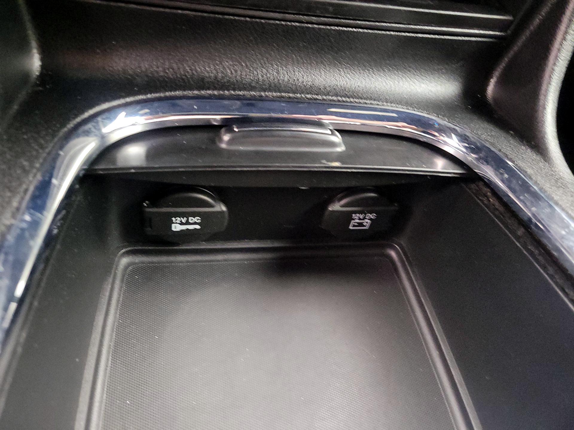 Thumbnail: 2019 Dodge Grand Caravan - 18