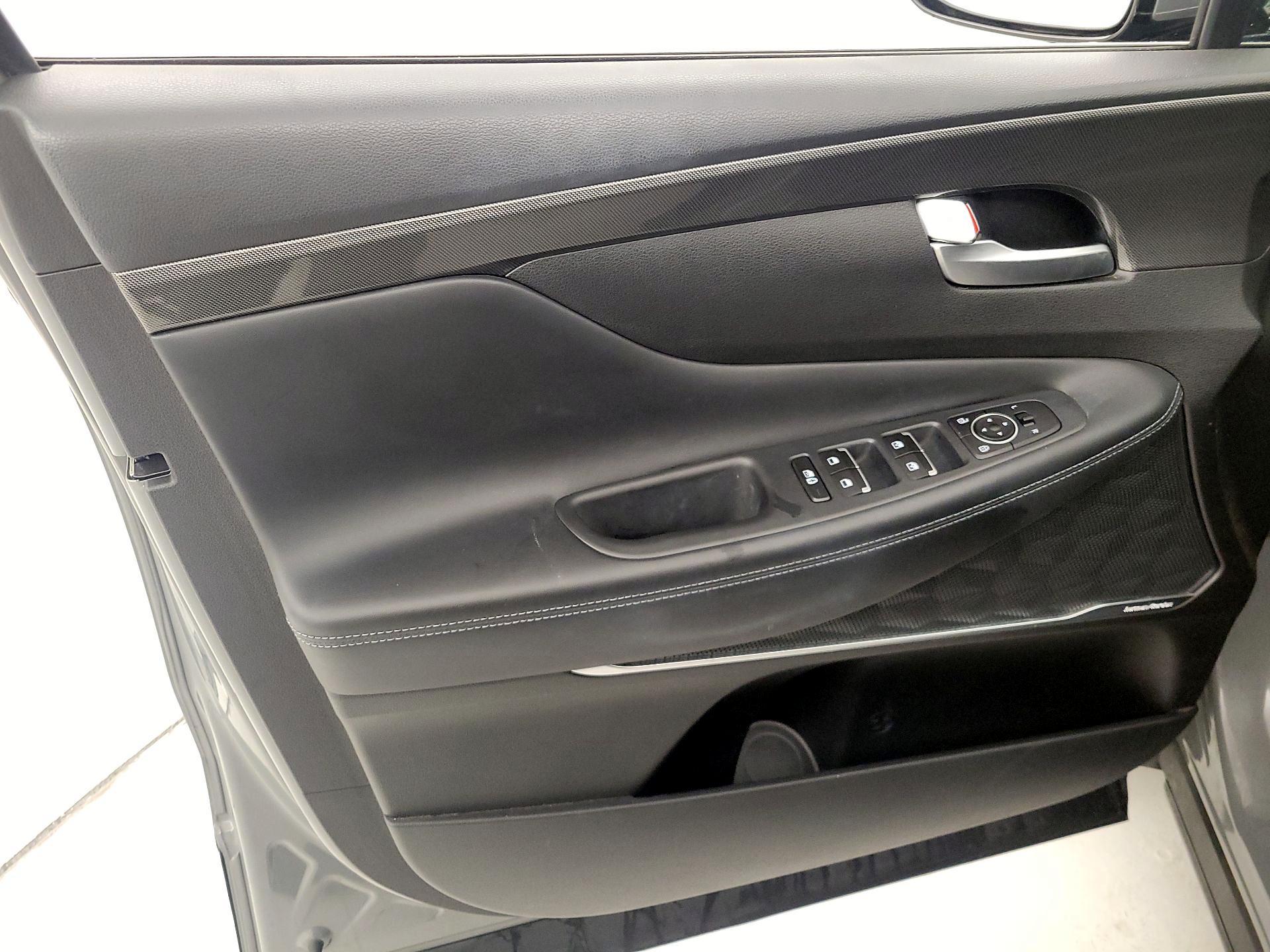 Thumbnail: 2023 Hyundai Santa Fe - 12
