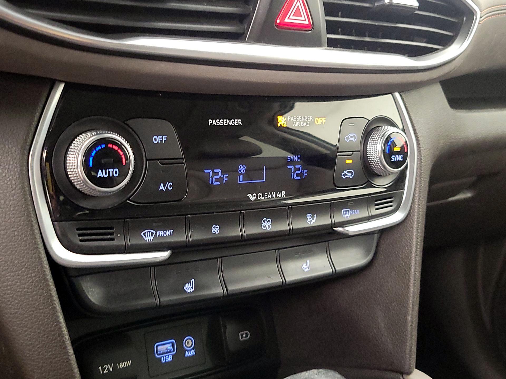 Thumbnail: 2019 Hyundai Santa Fe - 16