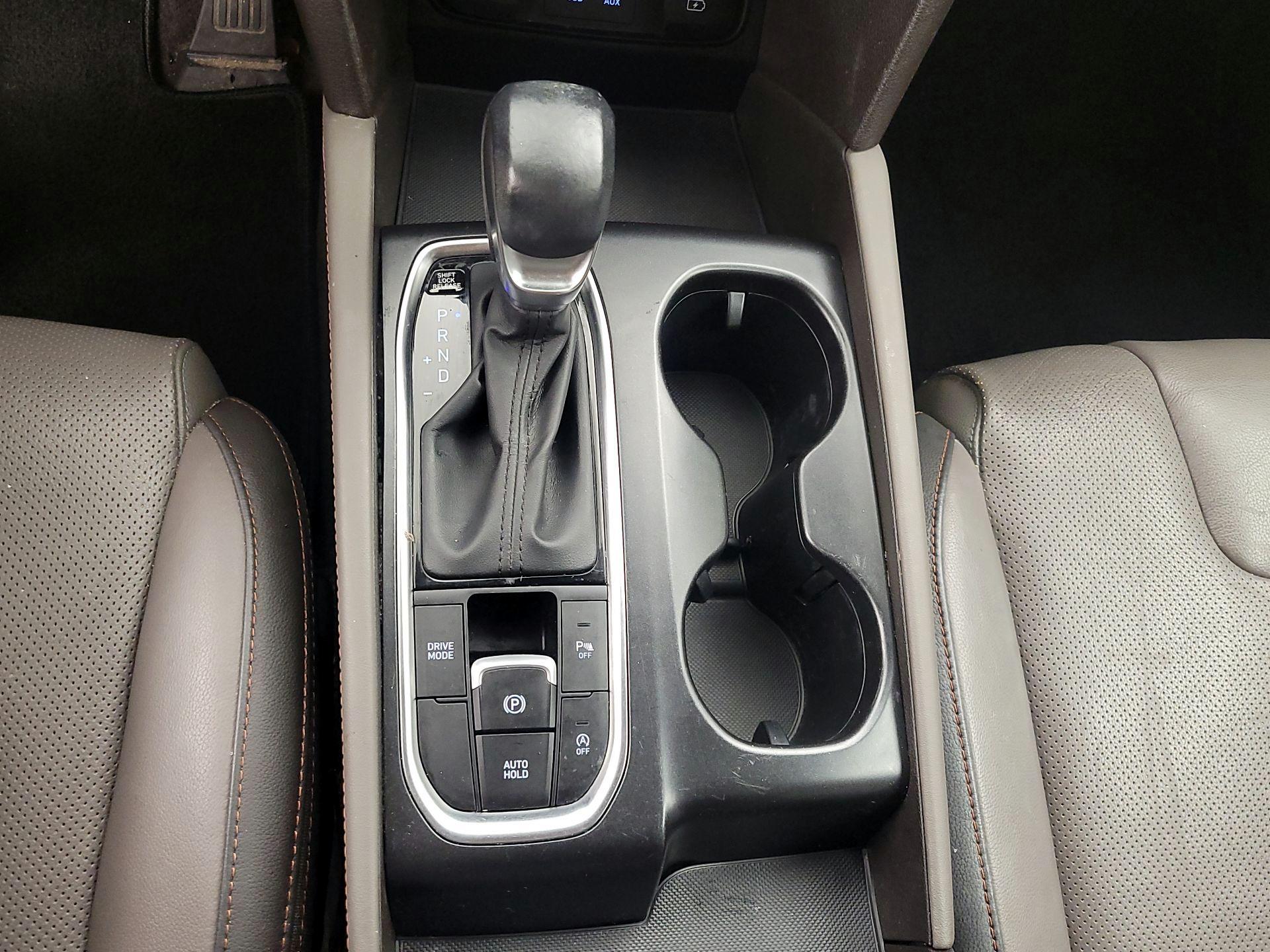Thumbnail: 2019 Hyundai Santa Fe - 17