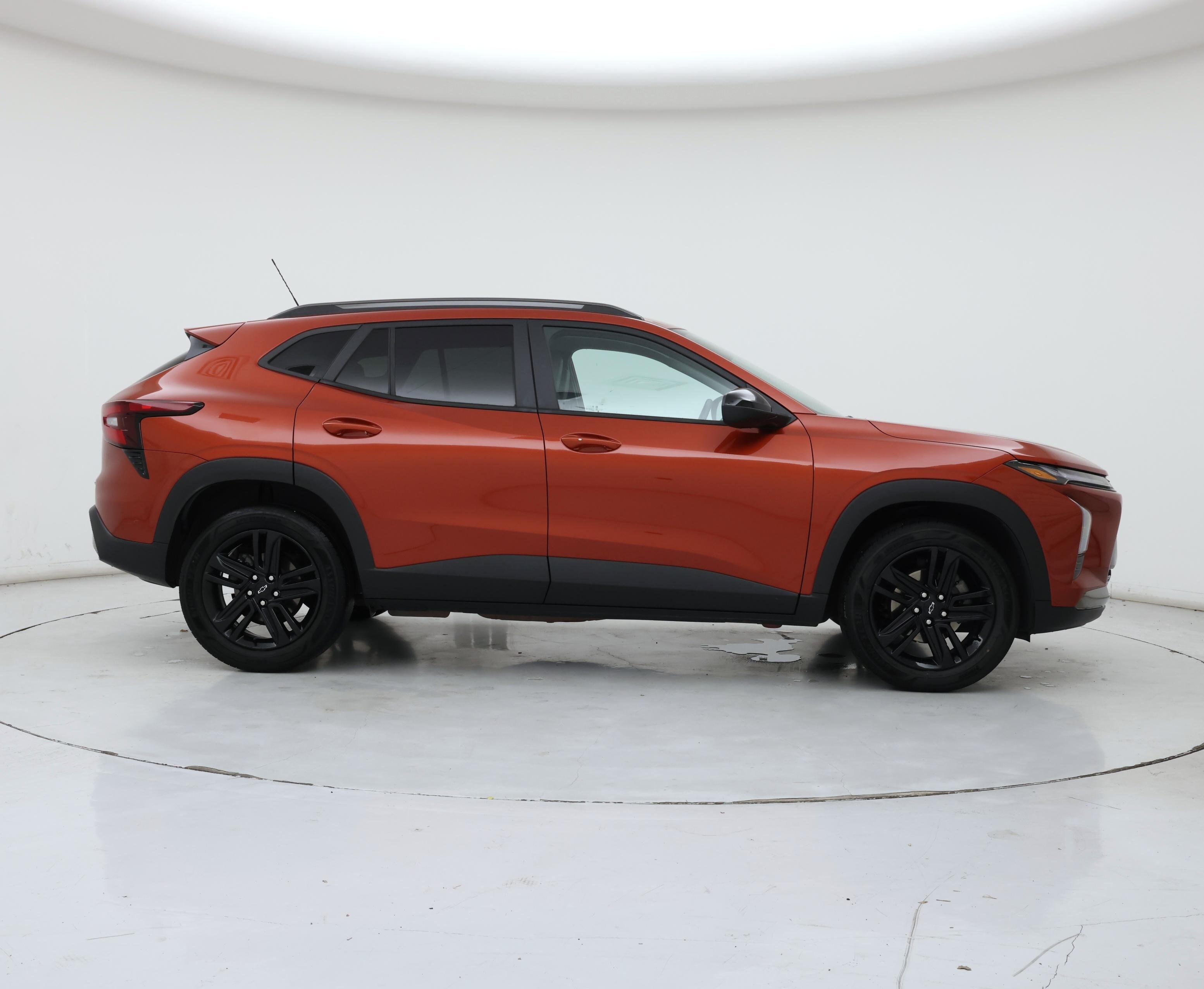Thumbnail: 2024 Chevrolet Trax - 7
