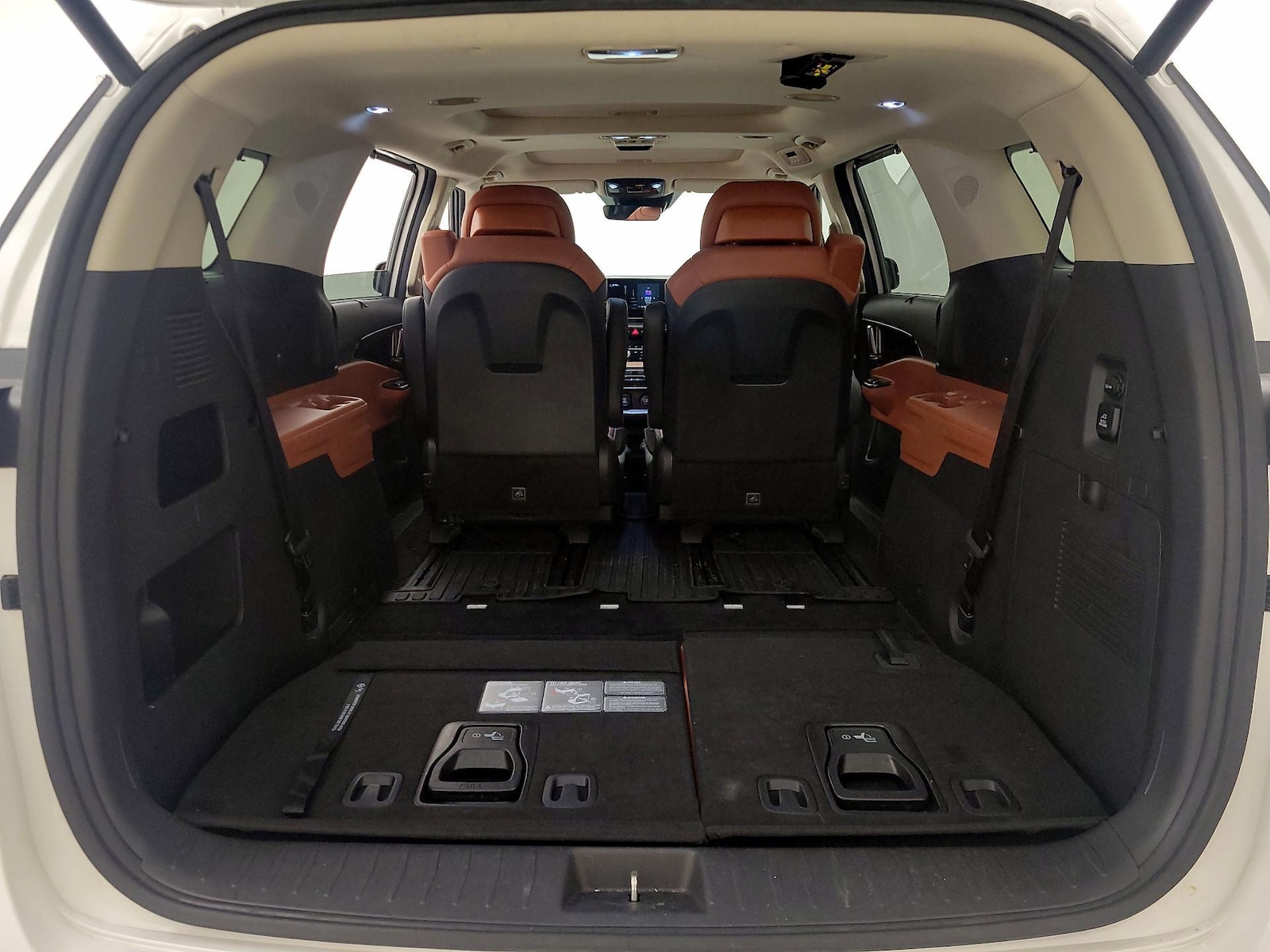 2022 Kia Carnival SX Prestige - Photo 25