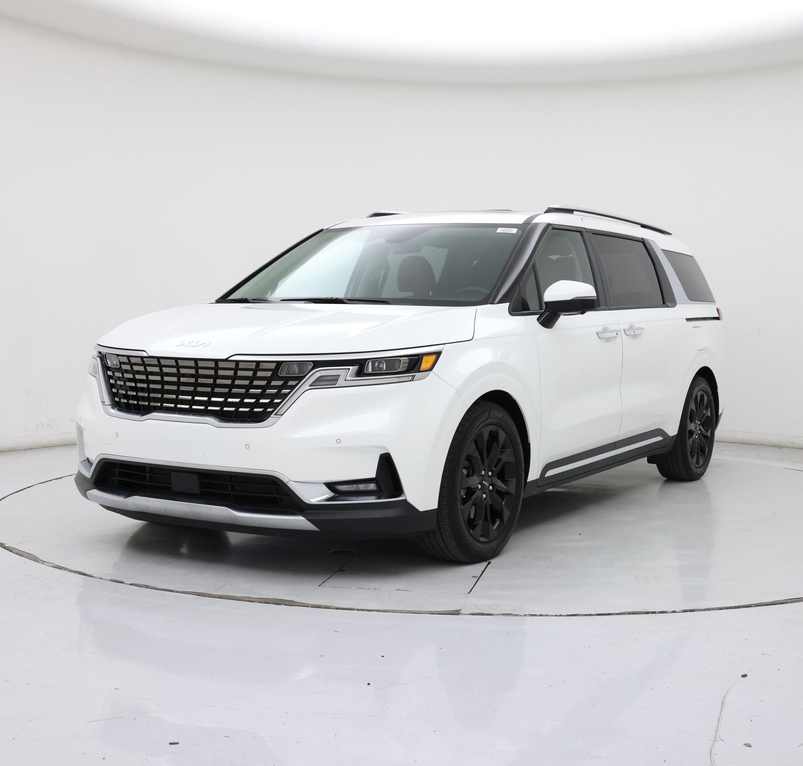 Thumbnail: 2022 Kia Carnival - 4