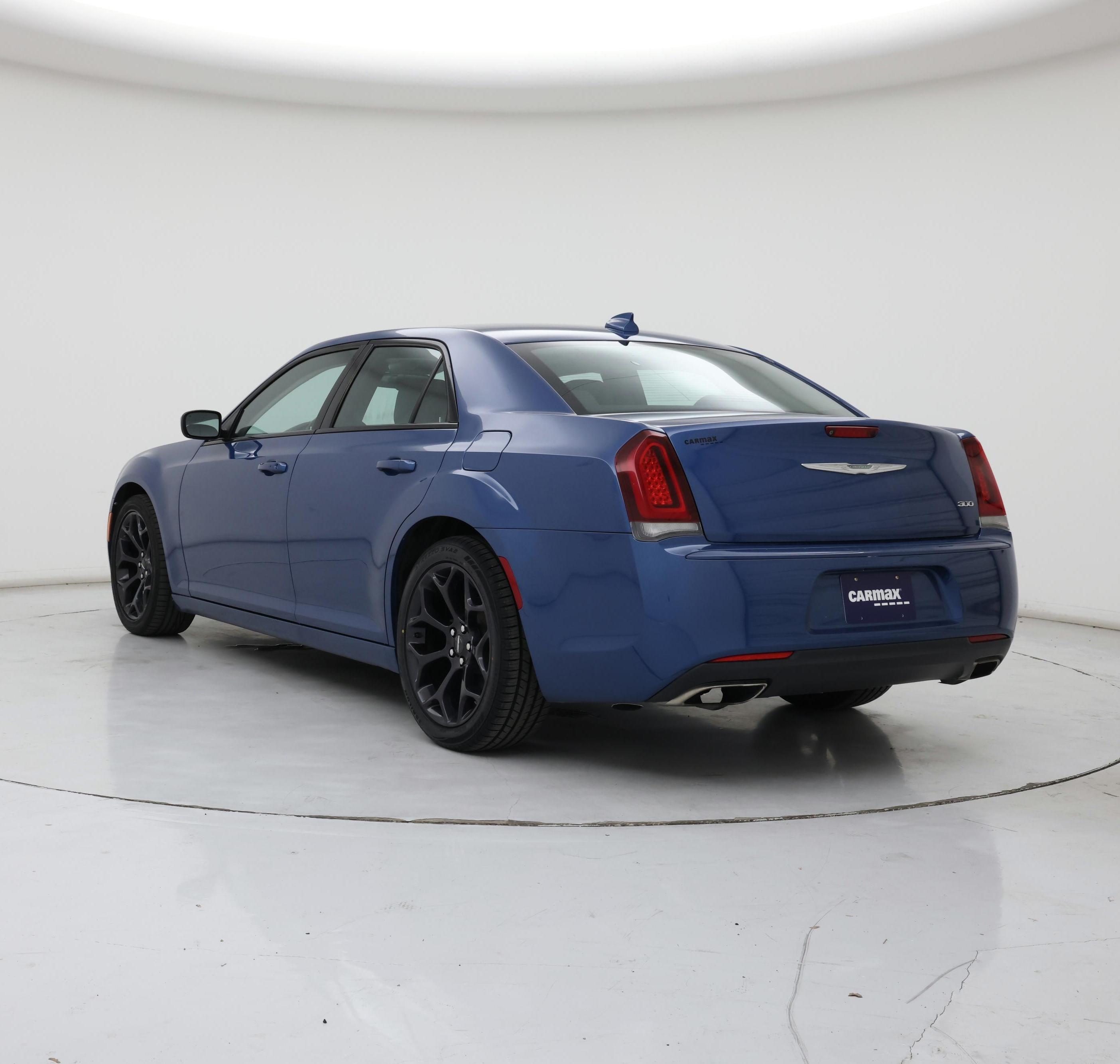 Thumbnail: 2020 Chrysler 300 - 2