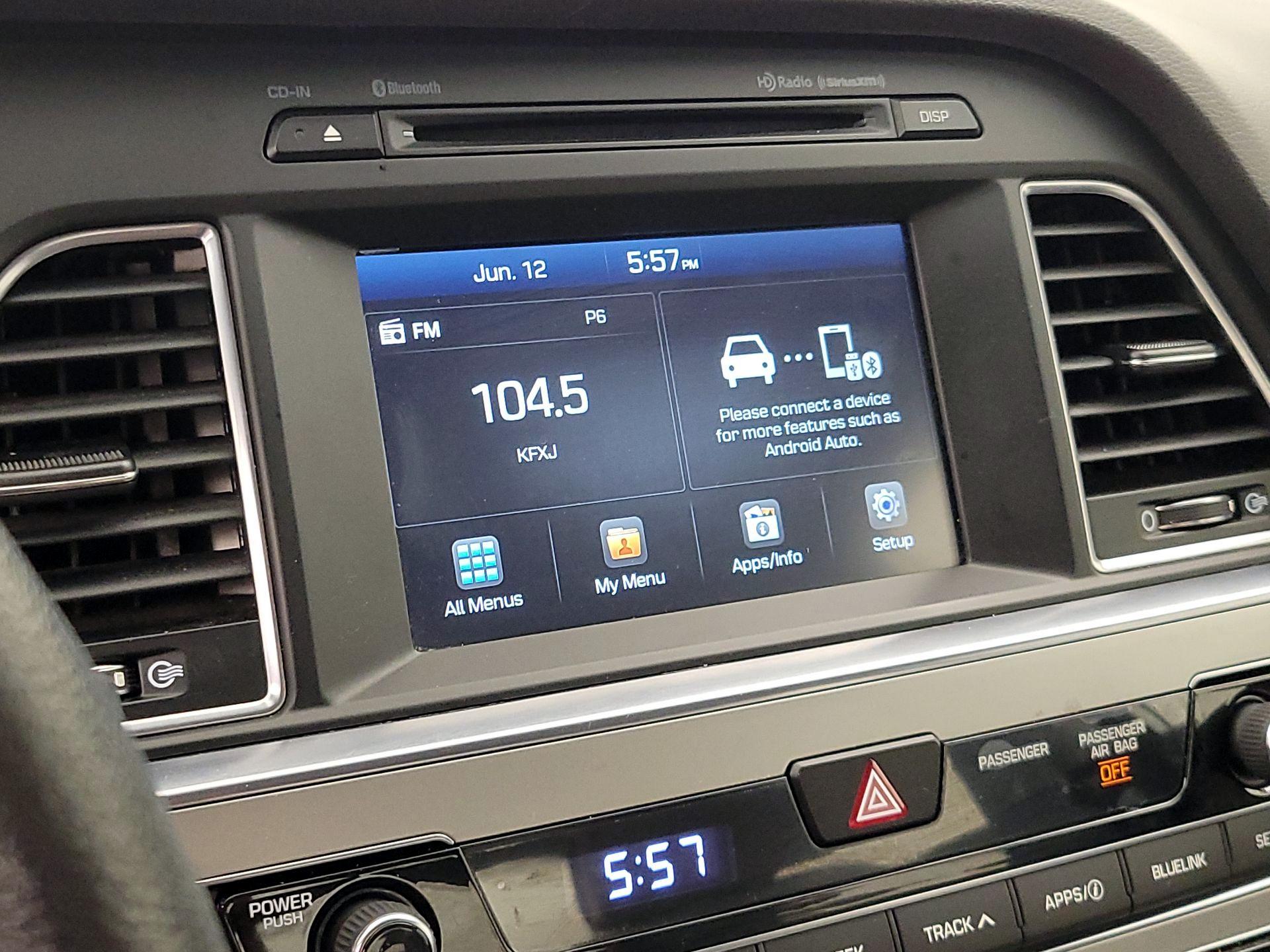 Thumbnail: 2016 Hyundai Sonata - 15