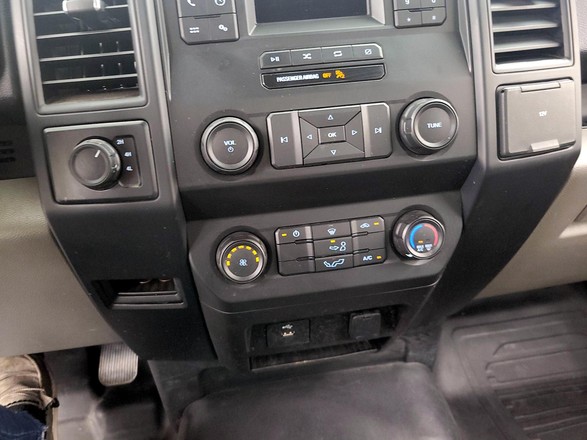Thumbnail: 2020 Ford F-150 - 16