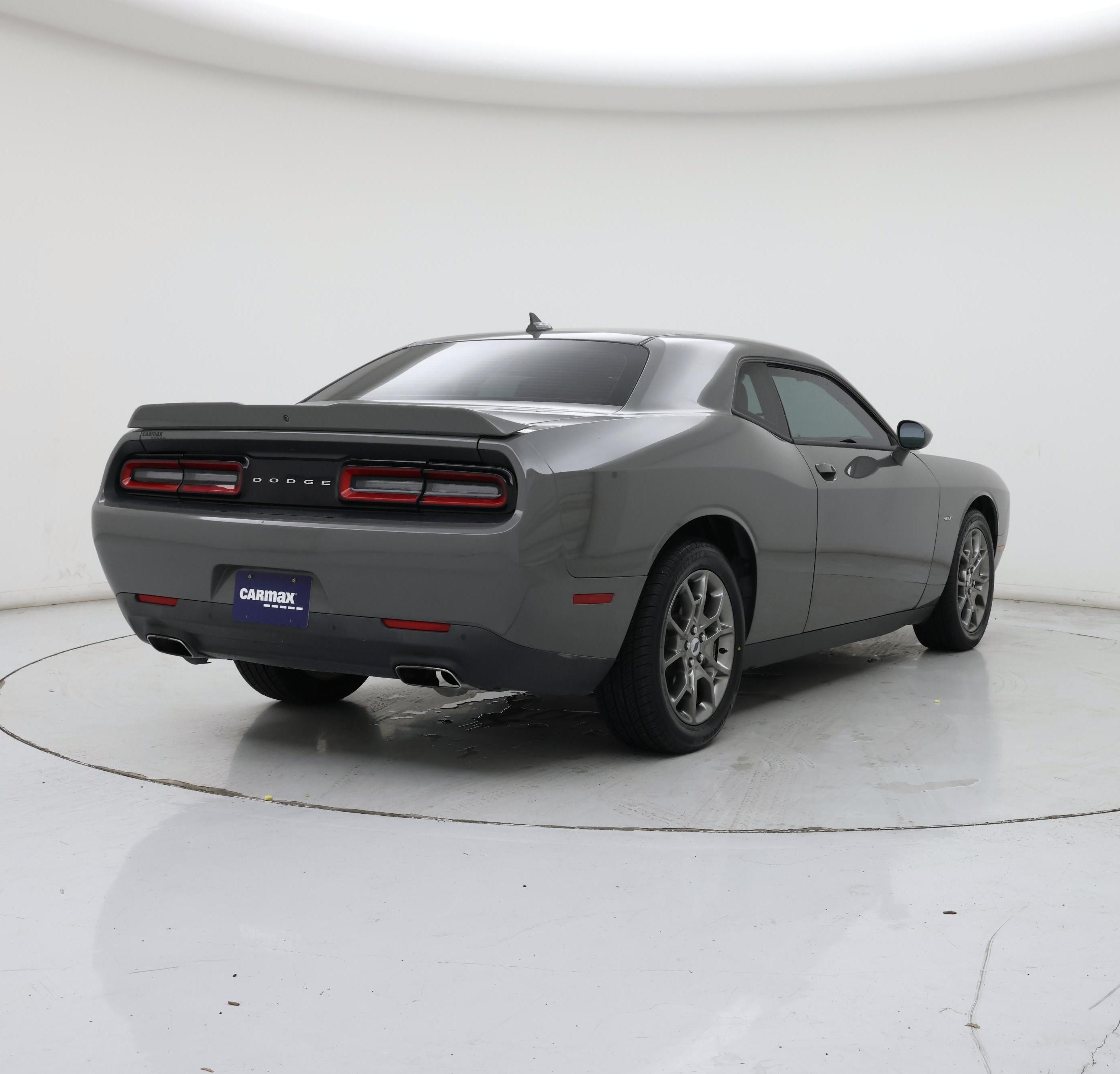 Thumbnail: 2017 Dodge Challenger - 8