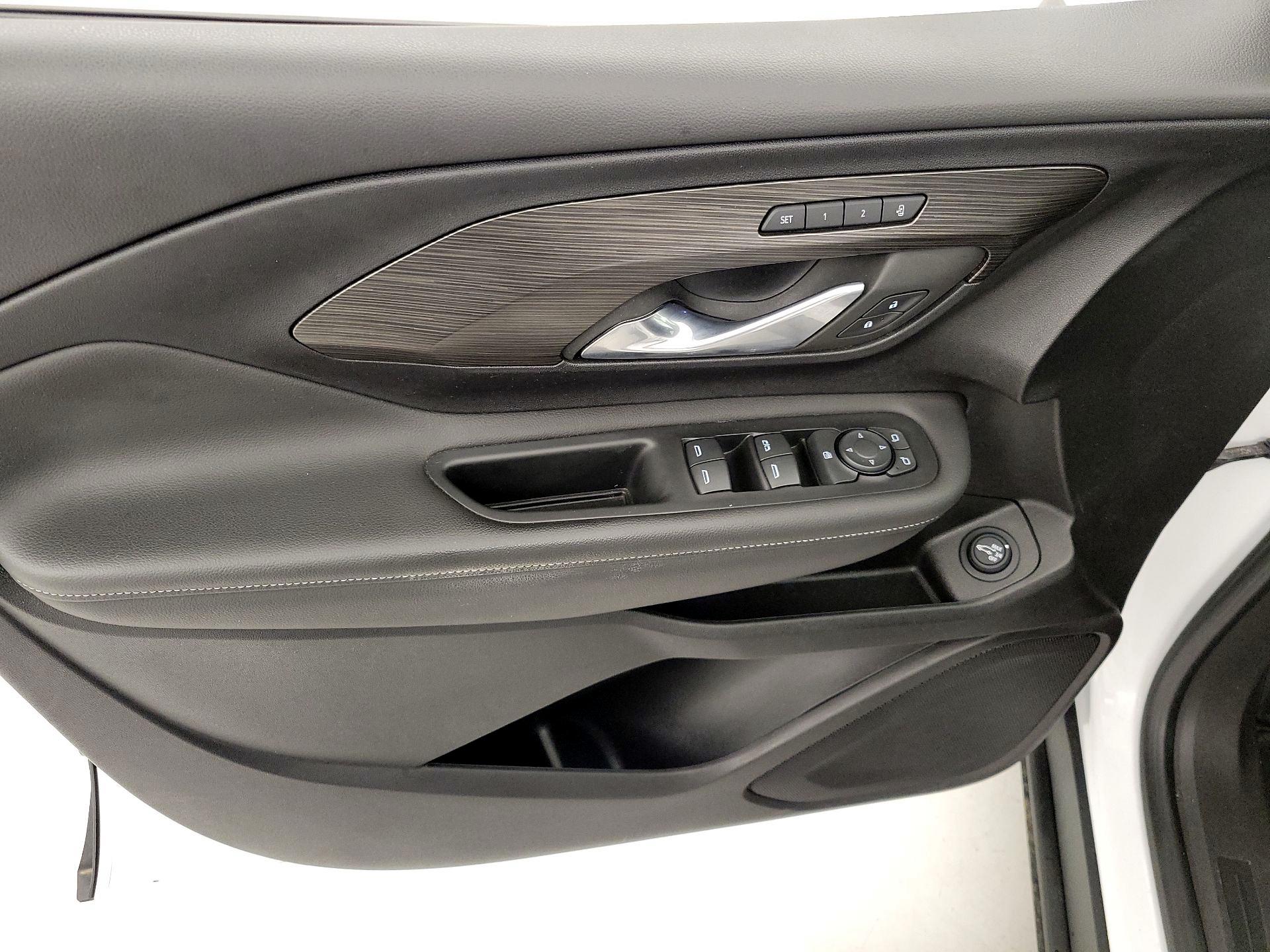 Thumbnail: 2022 GMC Terrain - 12