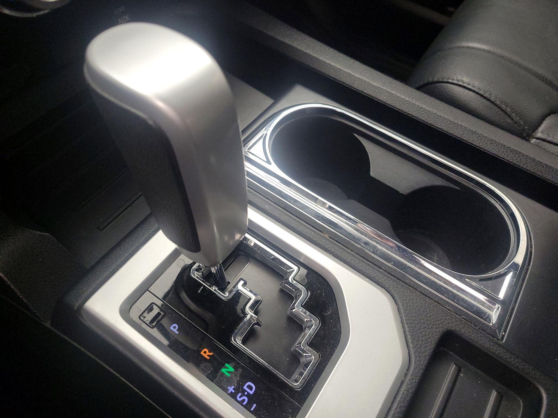 Thumbnail: 2018 Toyota Tundra - 17
