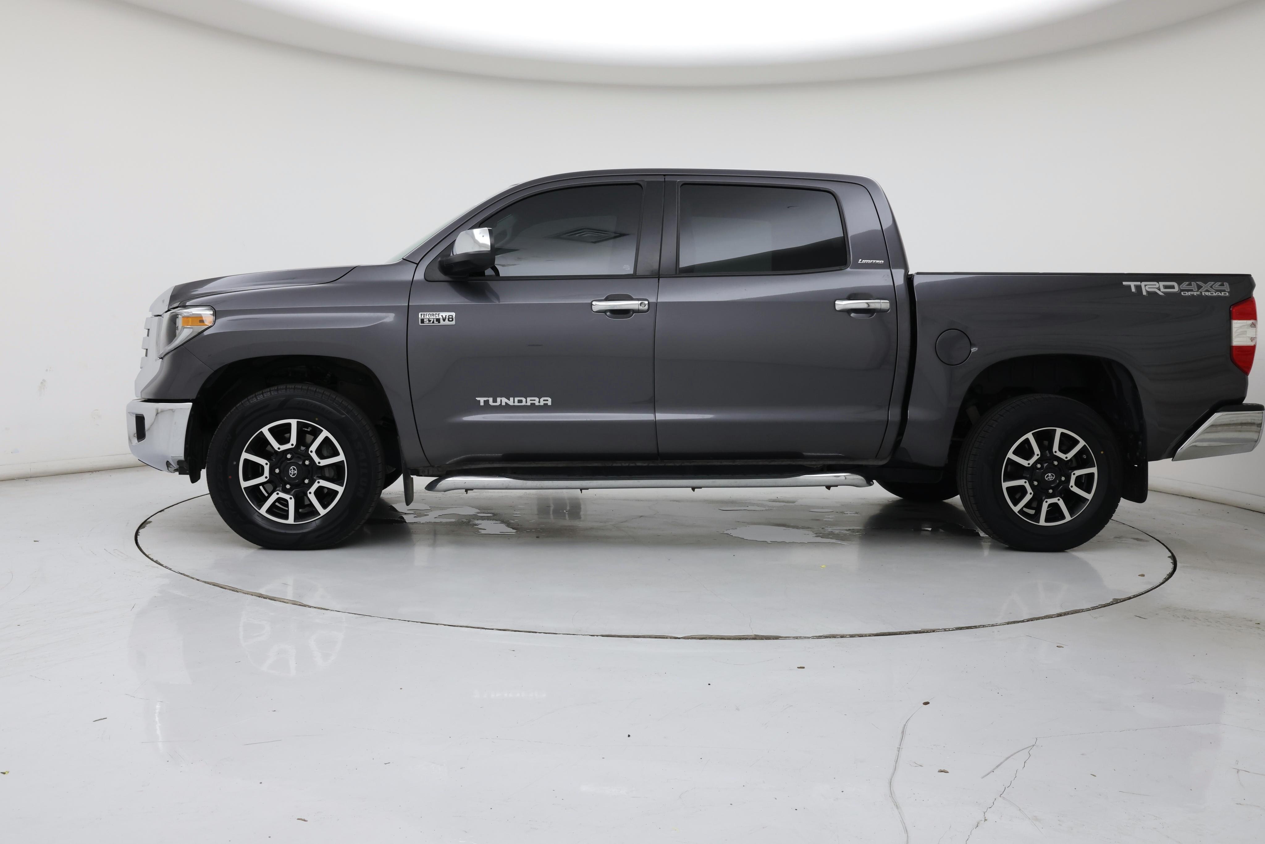 Thumbnail: 2018 Toyota Tundra - 3