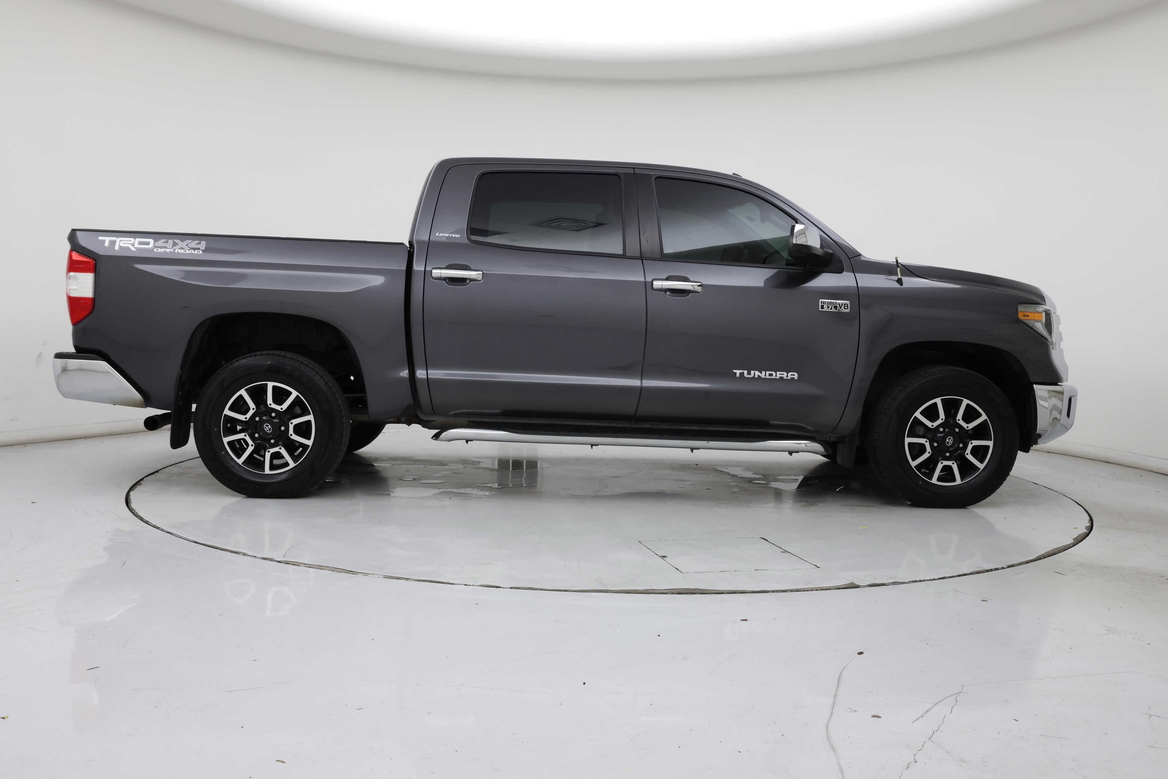 Thumbnail: 2018 Toyota Tundra - 7