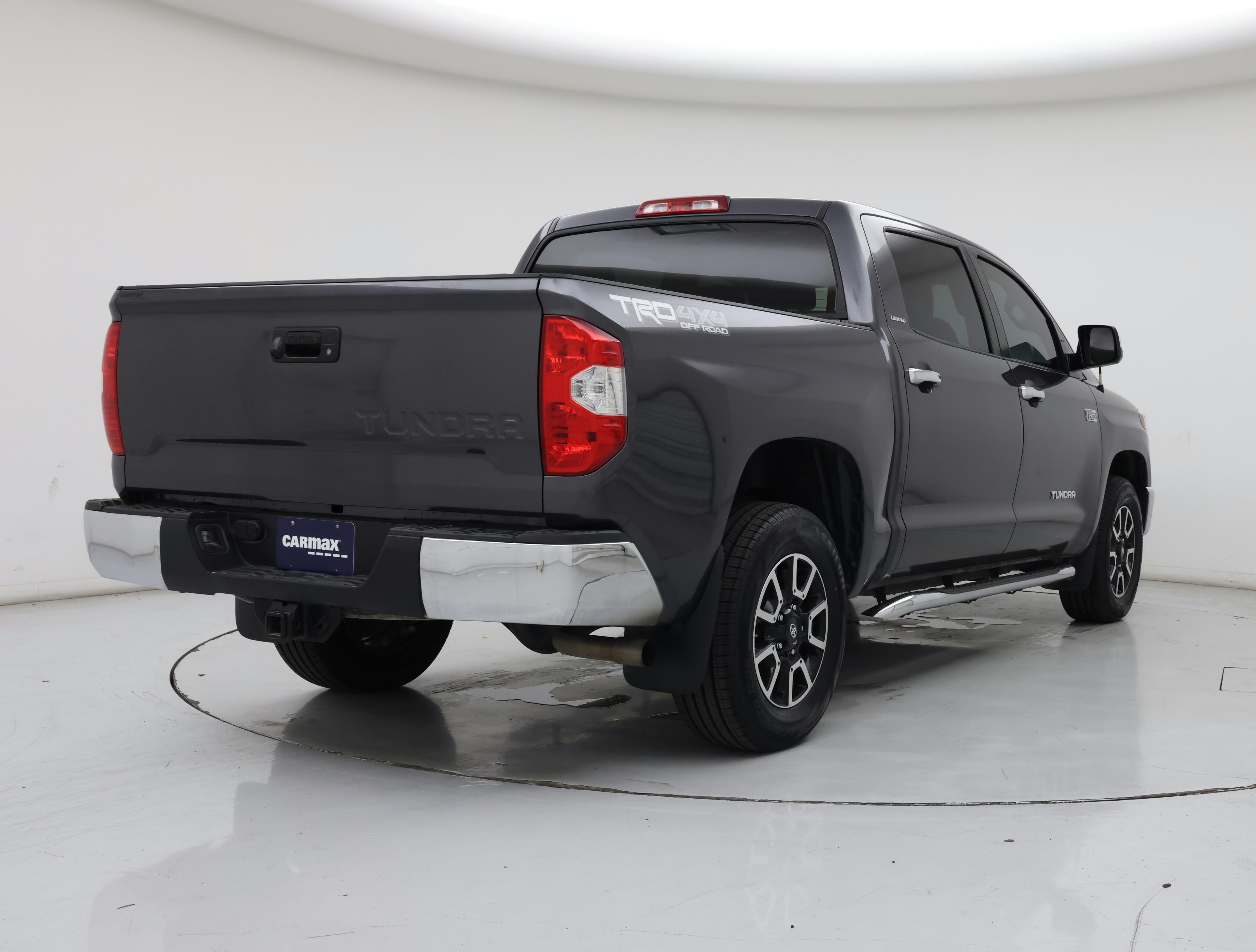Thumbnail: 2018 Toyota Tundra - 8
