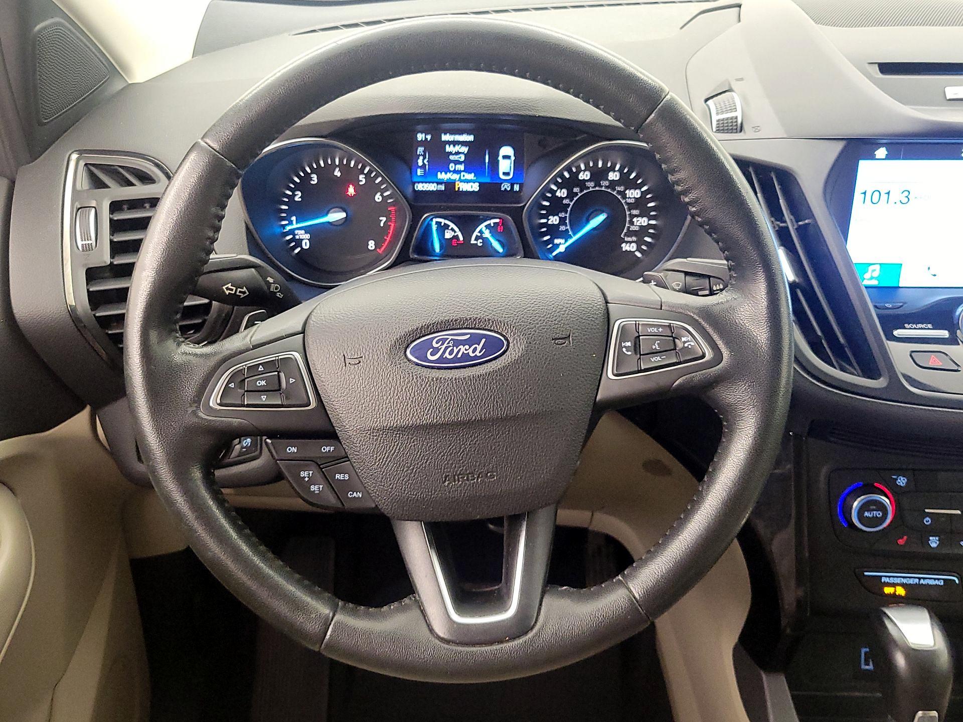 Thumbnail: 2017 Ford Escape - 10