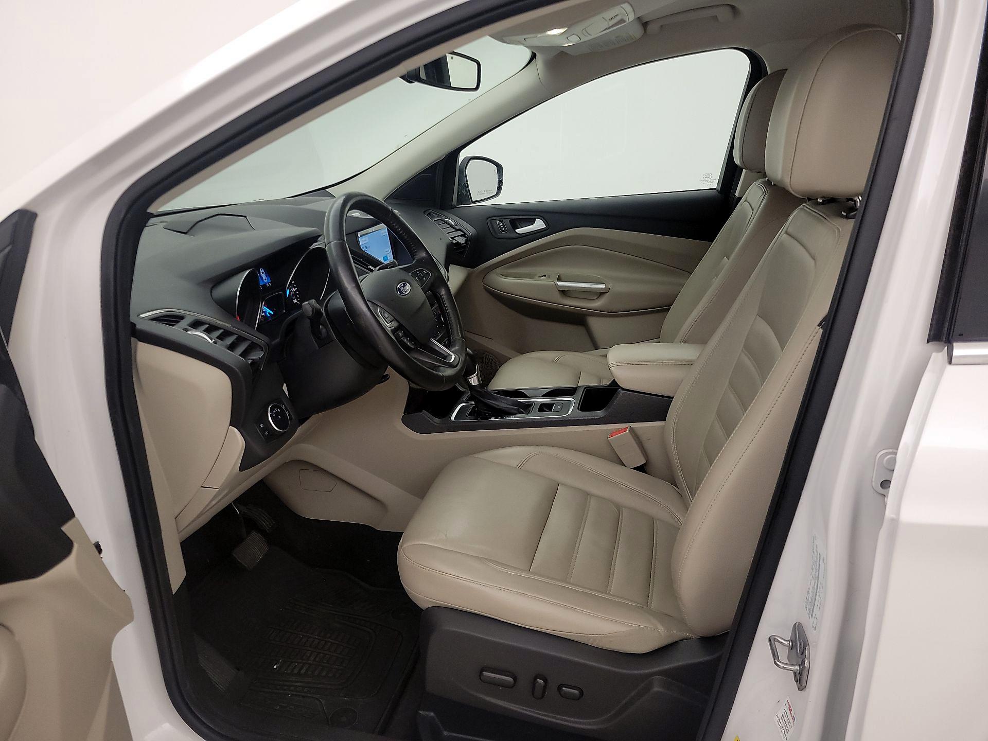 Thumbnail: 2017 Ford Escape - 11