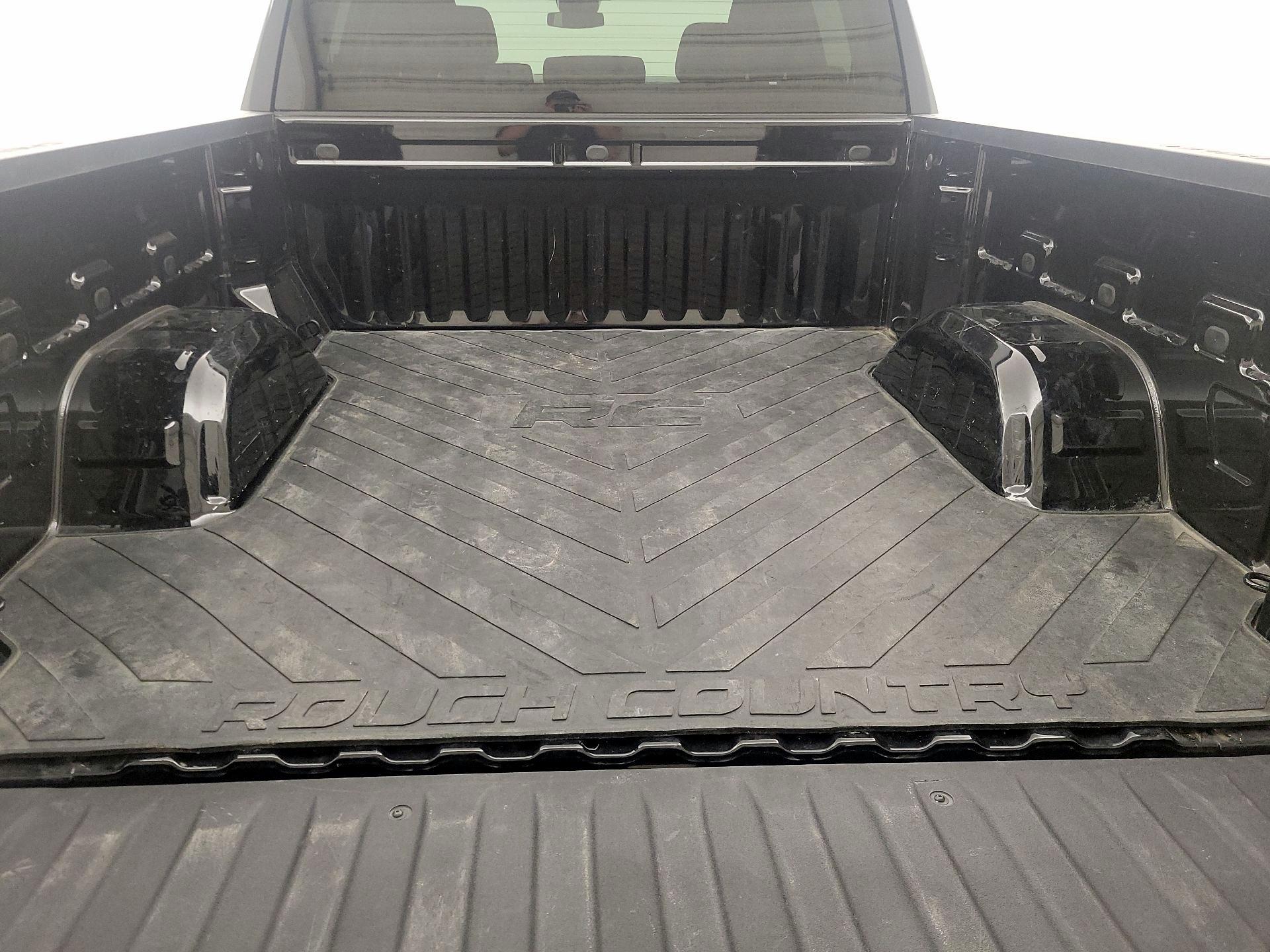 Thumbnail: 2023 Chevrolet Silverado 1500 - 20
